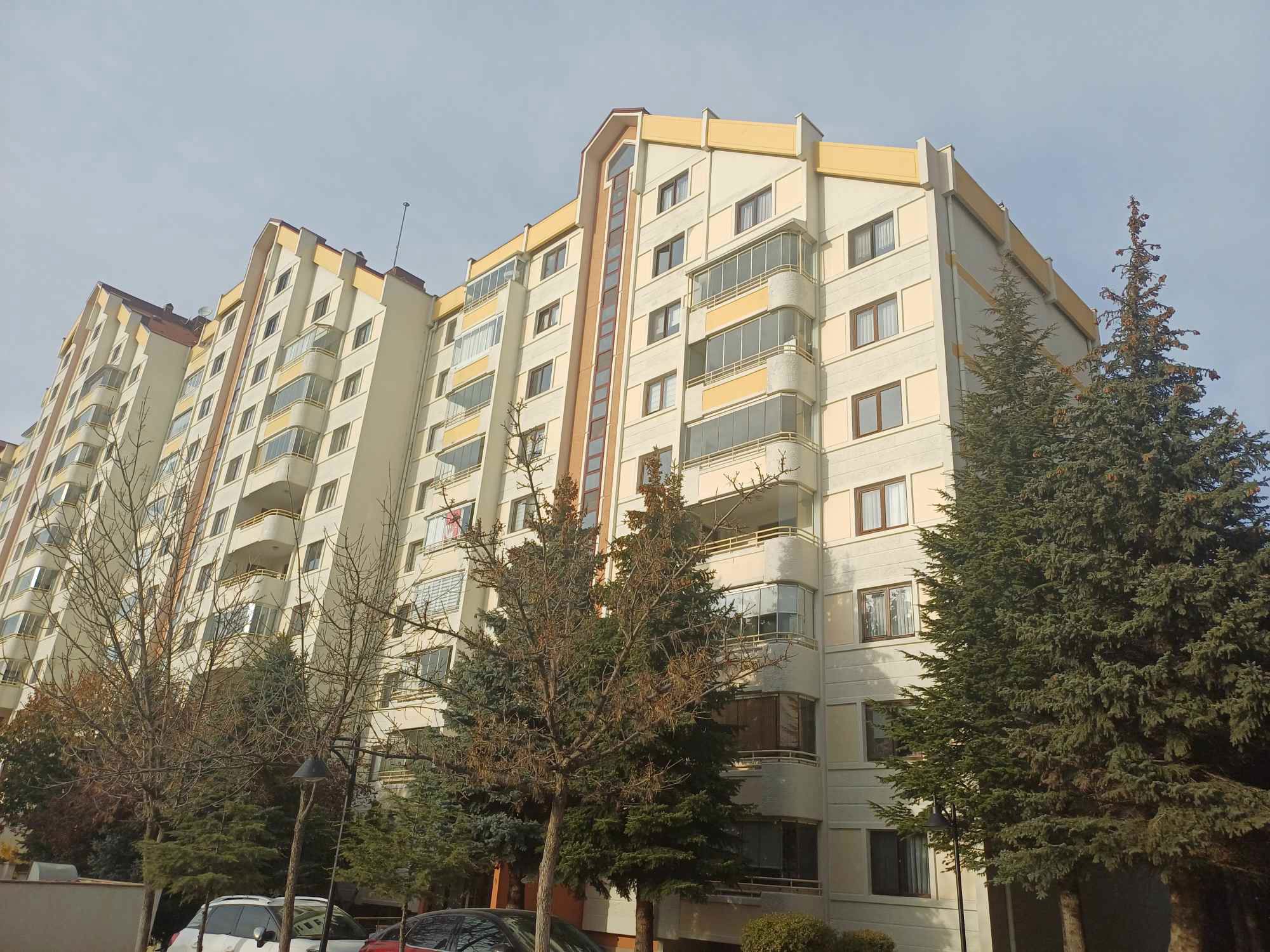 BİLKENT 3 UFUK SİTESİ'NDE,KİRALIK 3+1 DAİRE