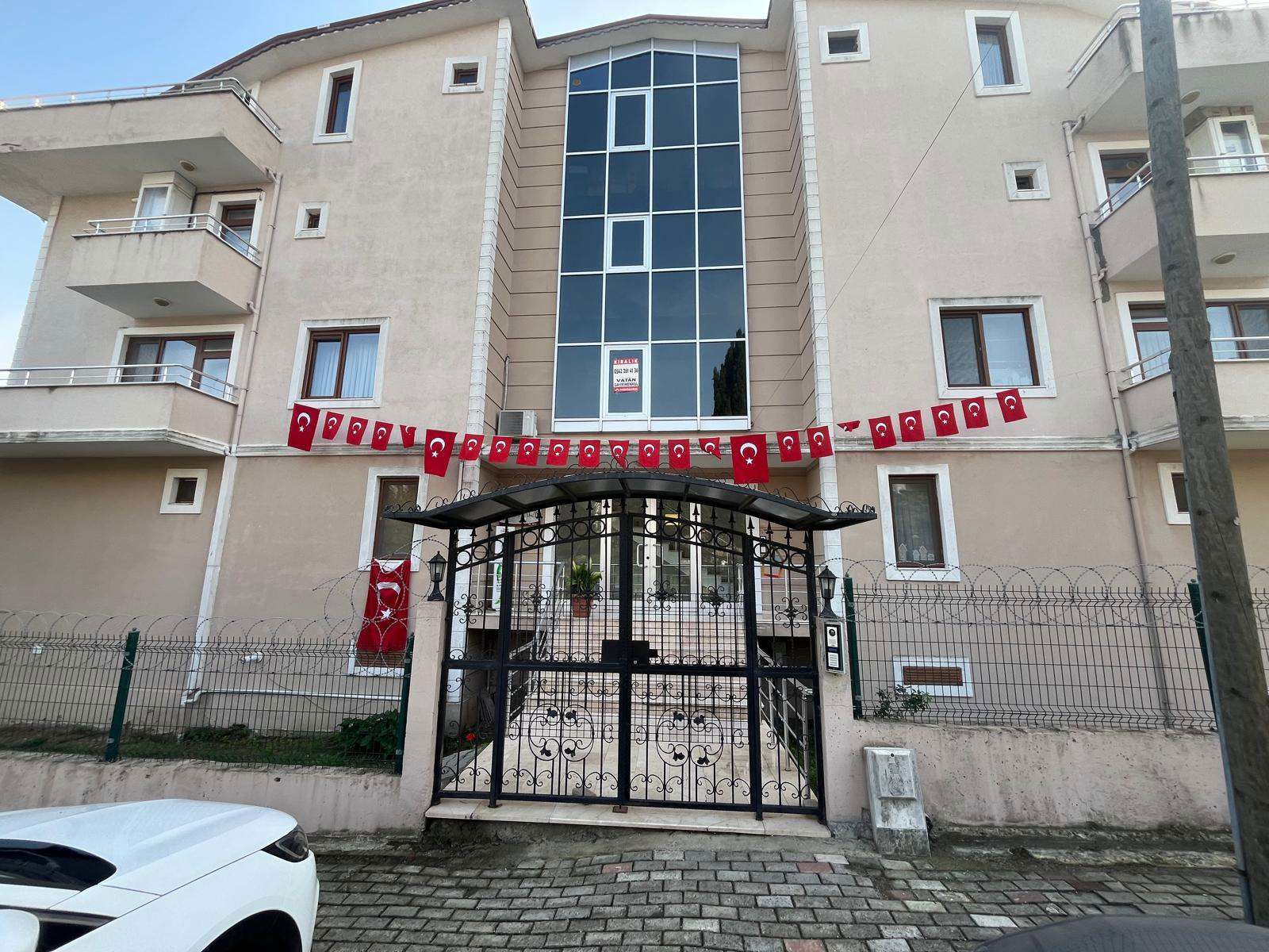 İZMİT ORHAN MAHALLESİ SATILIK BAHÇE DUBLEKS 2+1 DAİRE
