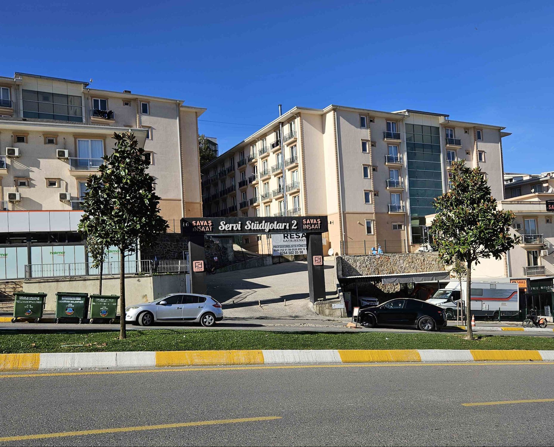 REMAX HÜR KÜBRA KOLAÇ'TAN SİTE İÇİ KİRACILI EŞYALI SATILIK 1+0 DAİRE