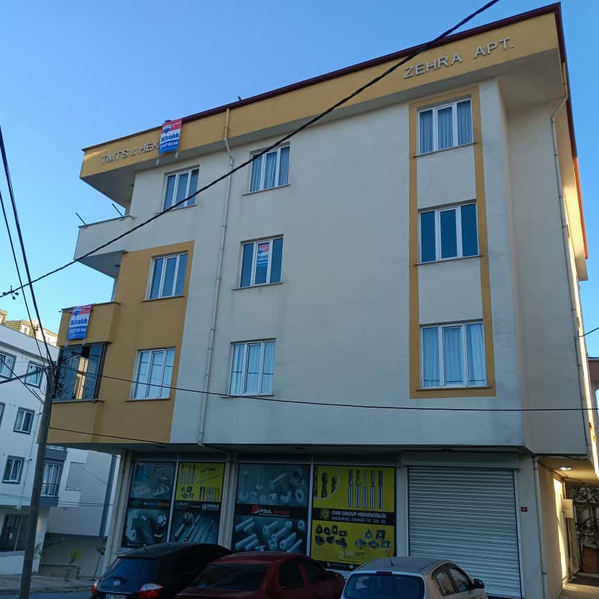 ARNAVUTKÖY ÖMERLI MAHALLESI 1+1 TERAS KAT KIRALIK DAIRE
