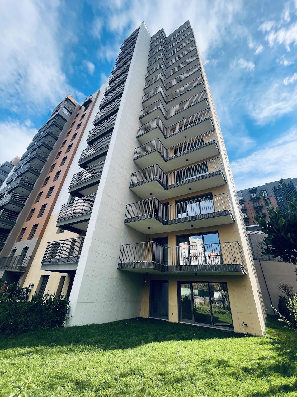 SİNPAŞ KORU AURA’DA KİRALIK 3,5+1 SIFIR DAİRE