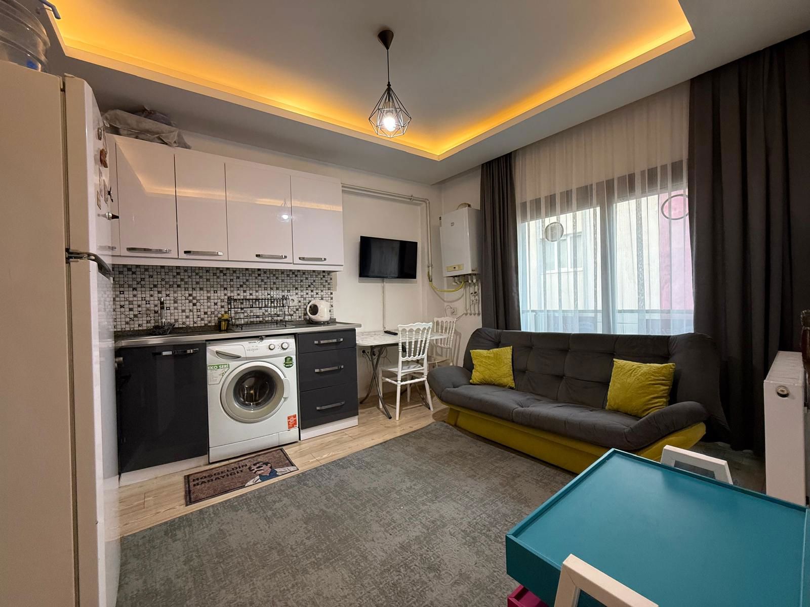 BUCA ŞİRİNYER İZBAN 2 DK 19.000 MEMUR KİRACILI ARAKAT 1+1 DAİRE