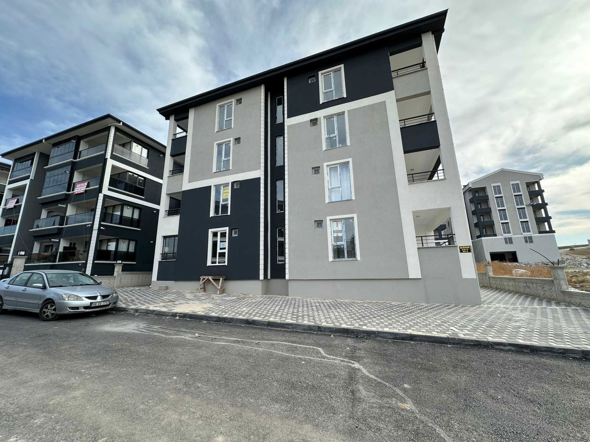 GÖLBAŞI ÖRENCİK'TE, ARA KAT, SIFIR BİNADA SATILIK 1+1 DAİRE