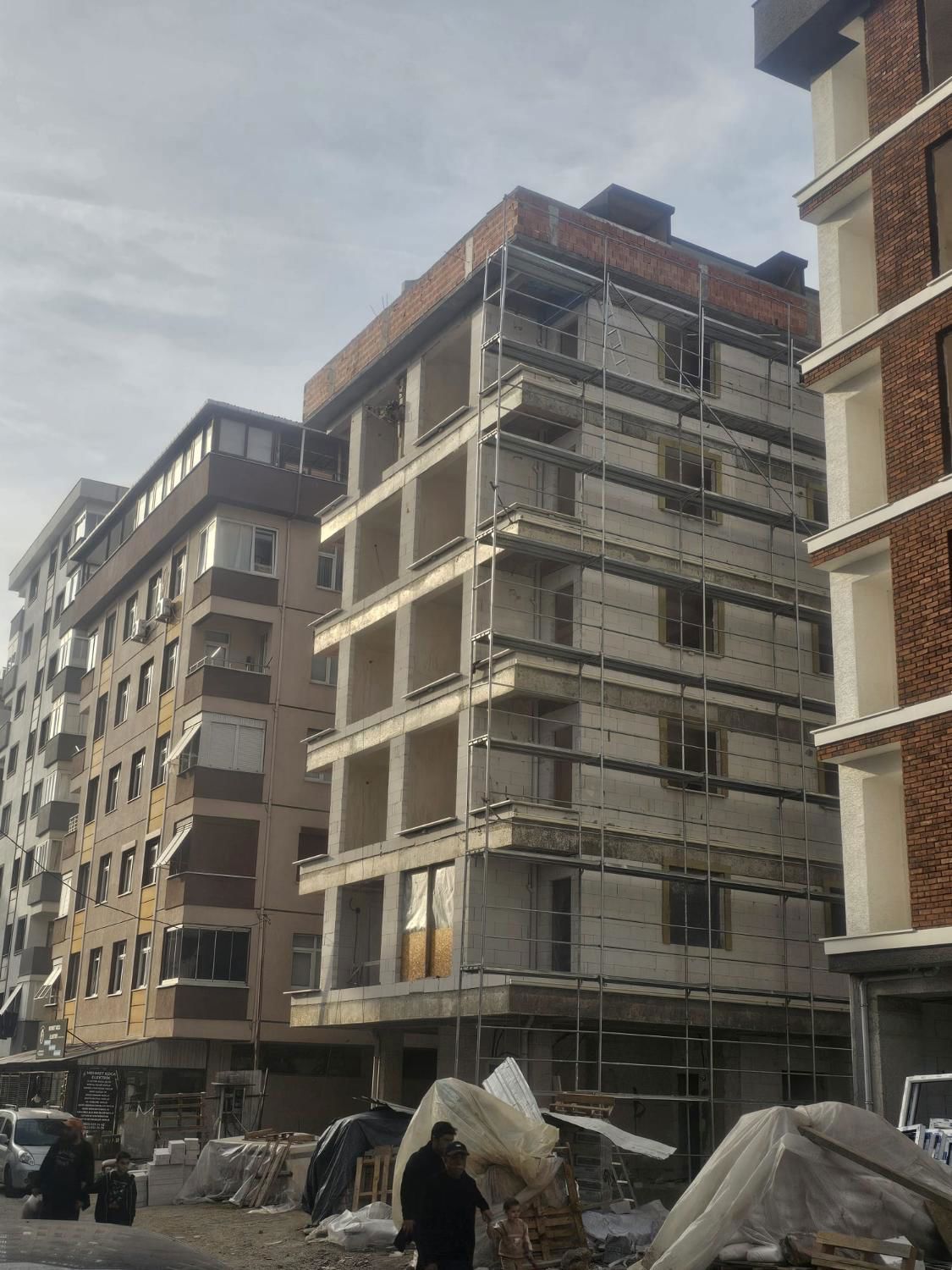 NURGÜL BAYINDIR'DAN GÜLYOLU SOKAK PROJEDEN SATILIK 3+2 DUBLEKS