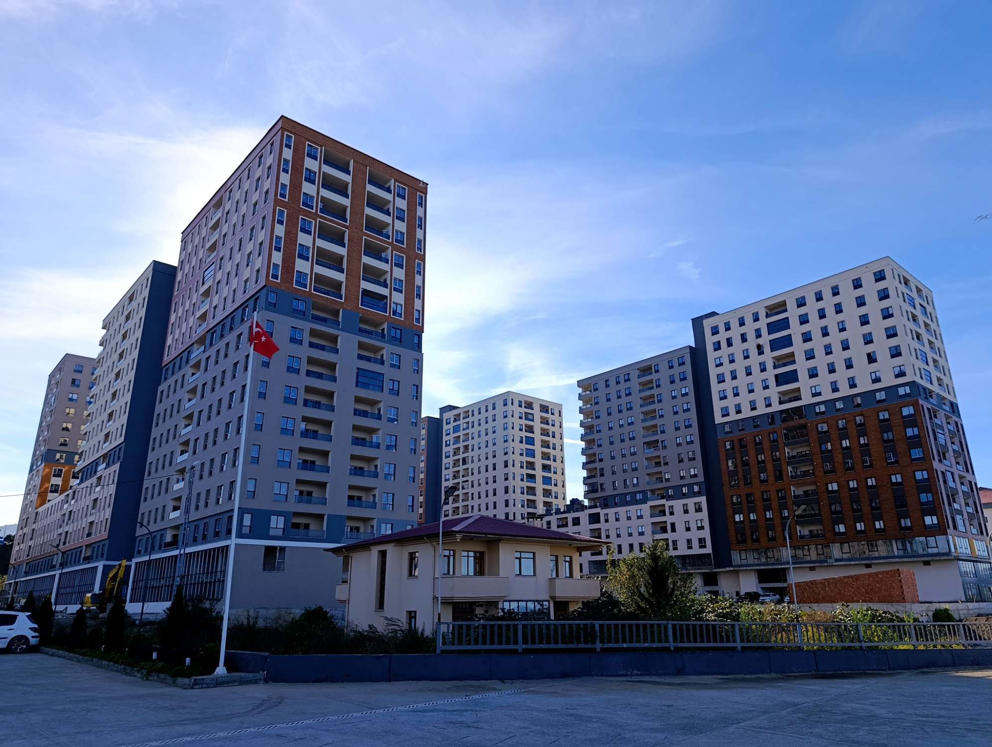 RE/MAX ORİON'DAN 3+1  FULL DENİZ MANZARALI SATILIK DAIRE