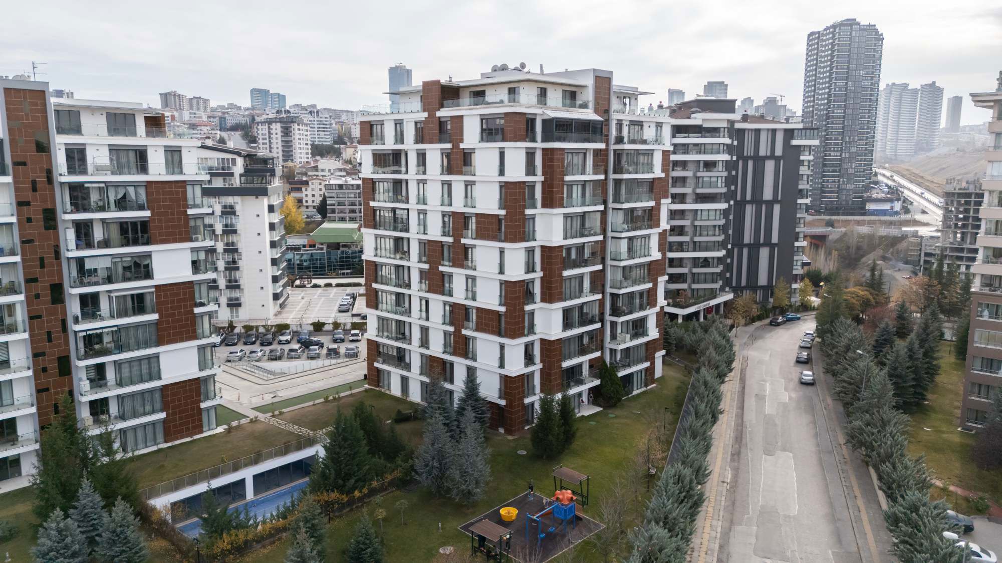 ÇANKAYANIN YILDIZI SAFE KONUTLARINDA SATILIK 4+1 DAIRE