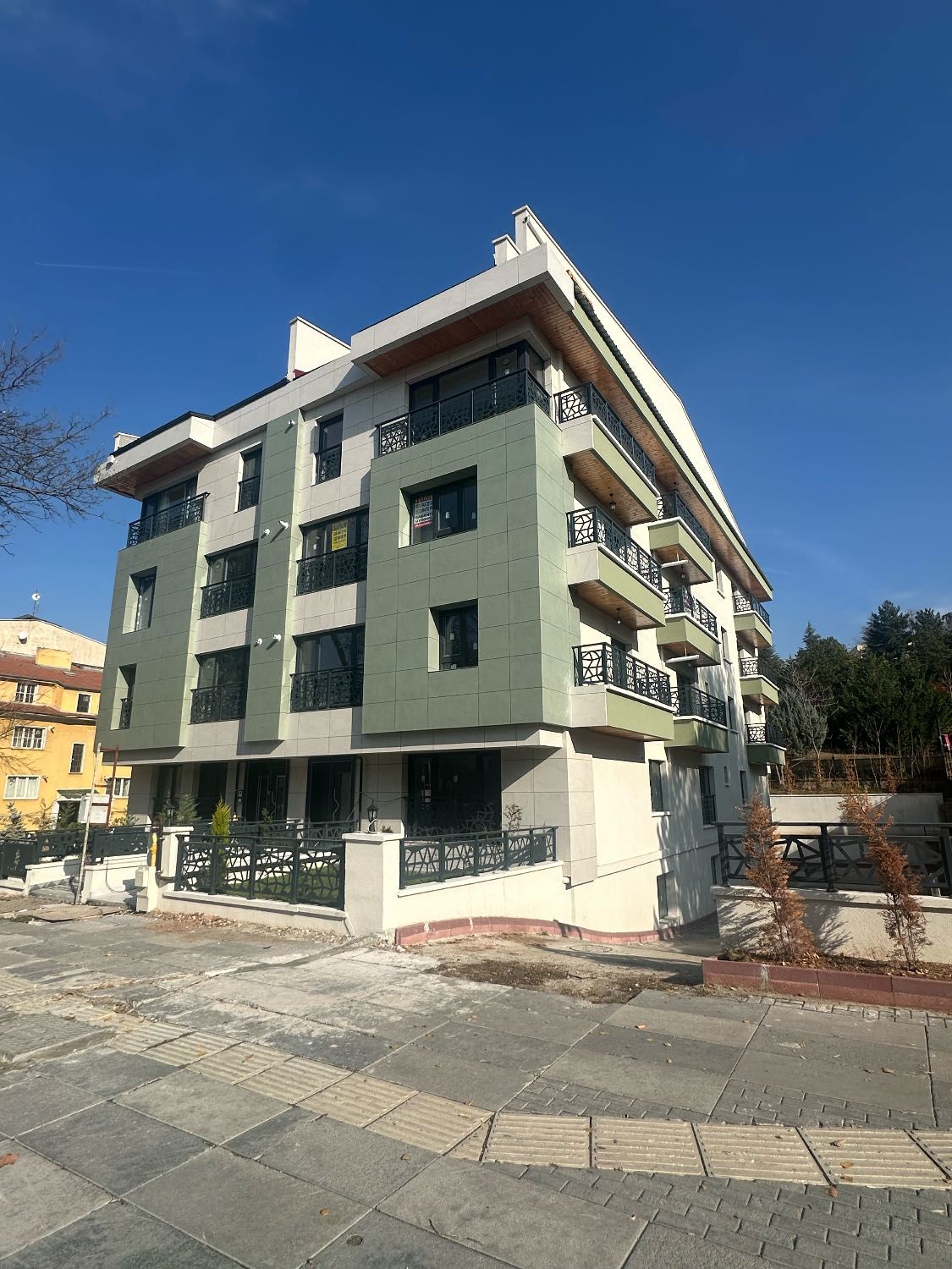 KİRALIK DAİRE– ANITKABİR YANI – SIFIR 1+1 – 40 M² NET – OTOPARKLI – MEMUR & ÖĞRENCİYE UYGUN