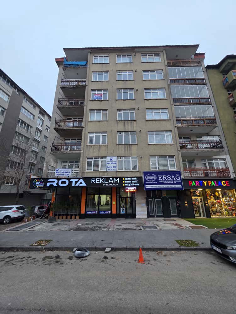 REMAX İLKE'DEN ŞEHİR MERKEZİ 3+1 KİRALIK DAİRE