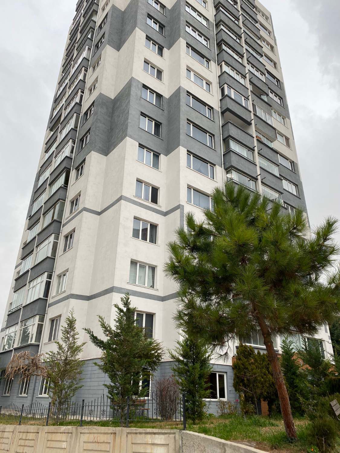 MÜCEVHER SİTESİ PEYZAJ CEPHE SATILIK 3+1 DAİRE