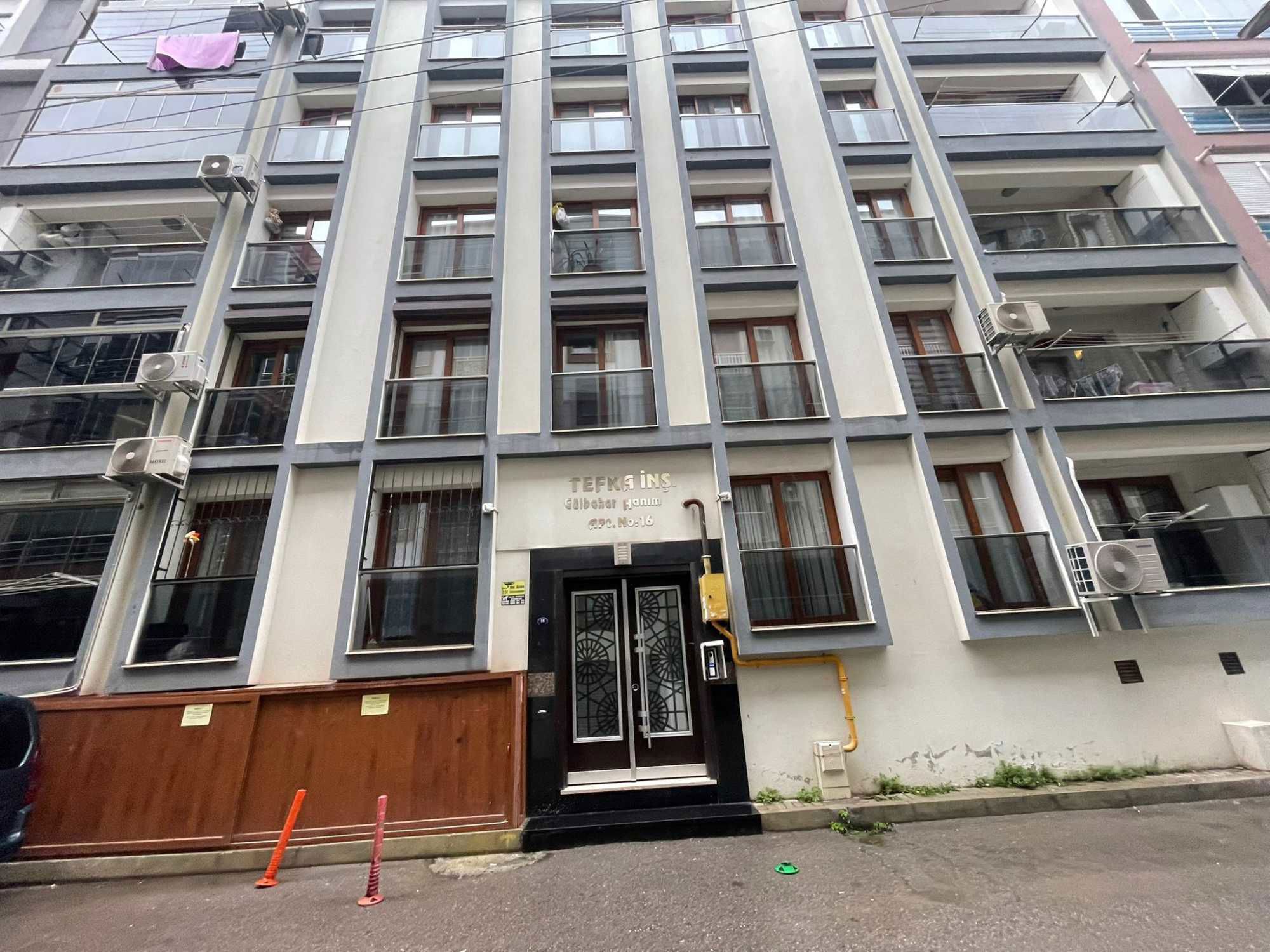 29 İZMİR ŞEMİKLER'DE ORDU BULVARI YAKINI 2+1 SATILIK DAİRE