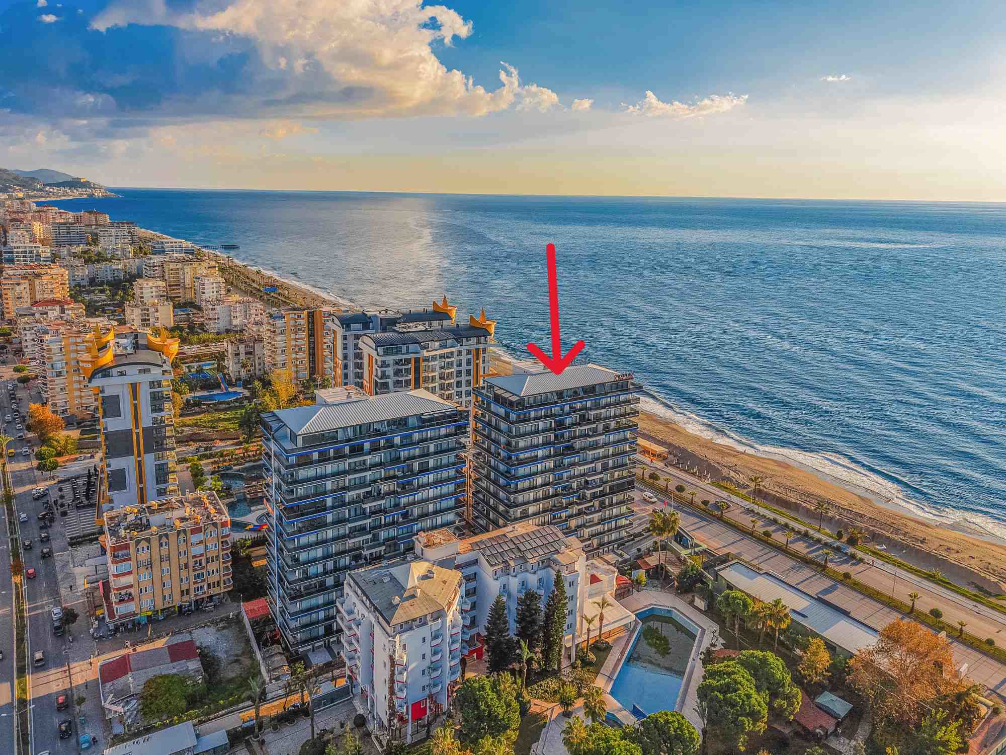 ALANYA / MAHMUTLAR MAHALLESI SAHILE SIFIR 2+1 SATILIK DAİRE