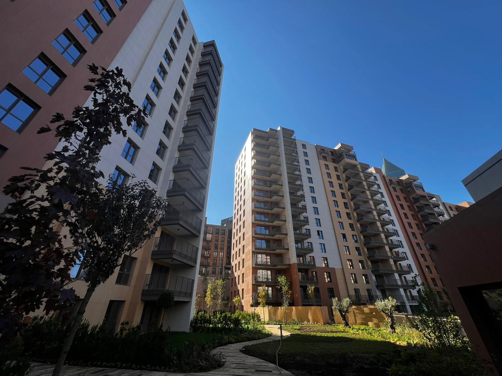 FİNANSKENT SİNPAŞ AURA SATILIK 2+1 DAİRE