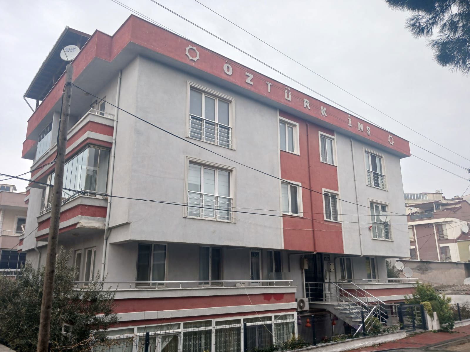 ÇANAKKALE KEPEZ CUMHURİYET MAHALLESİ SATILIK 2+1 DAİRE