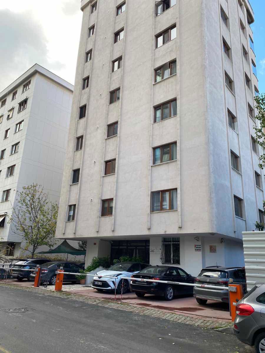 FENERYOLU ÖZGÜRLÜK PARKINA YAKIN GENİŞ KİRALIK DAİRE