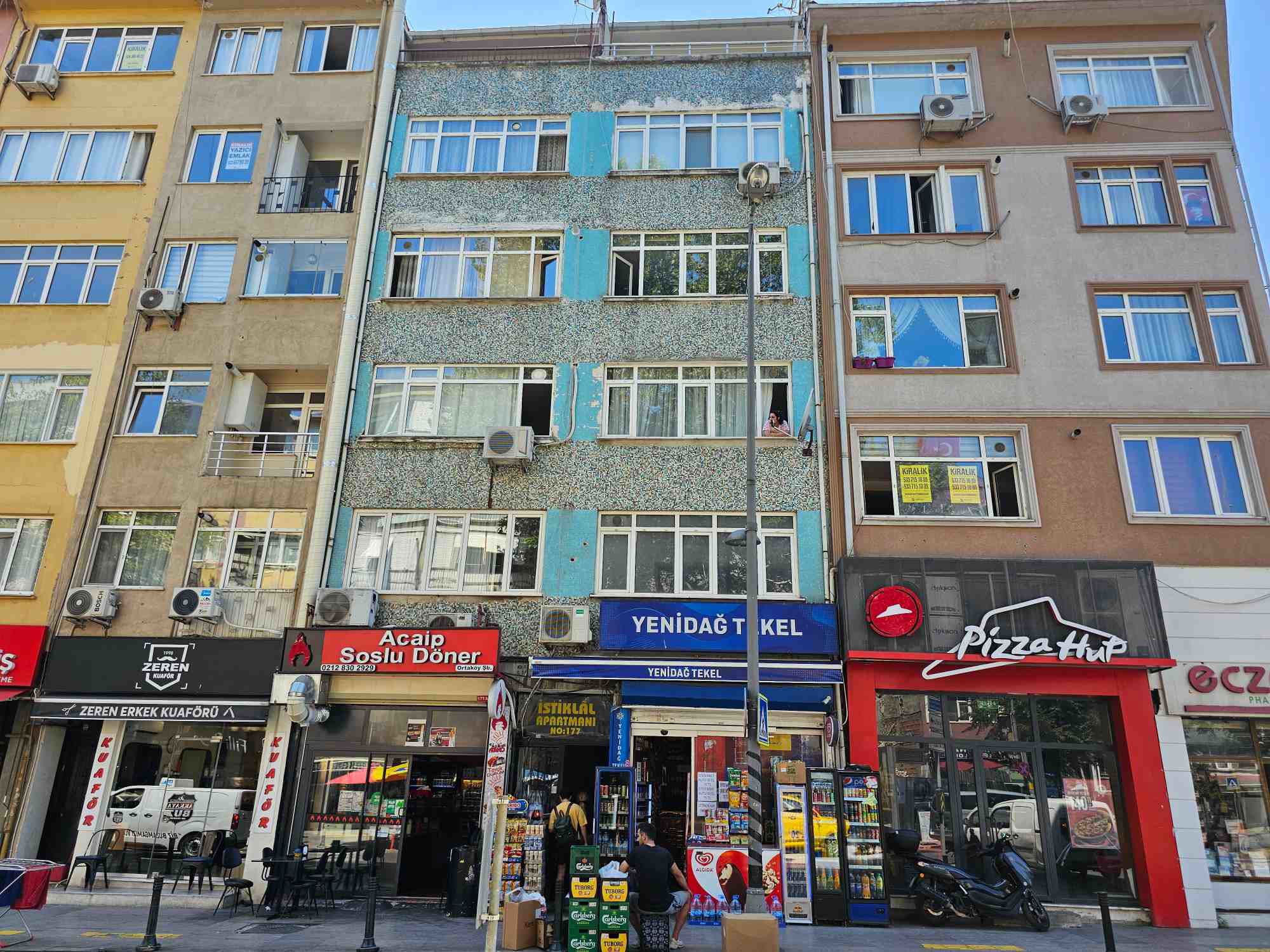 ORTAKÖY DEREBOYU CADDESİ 120 M2 SATILIK 3+1 ARA KAT DAİRE