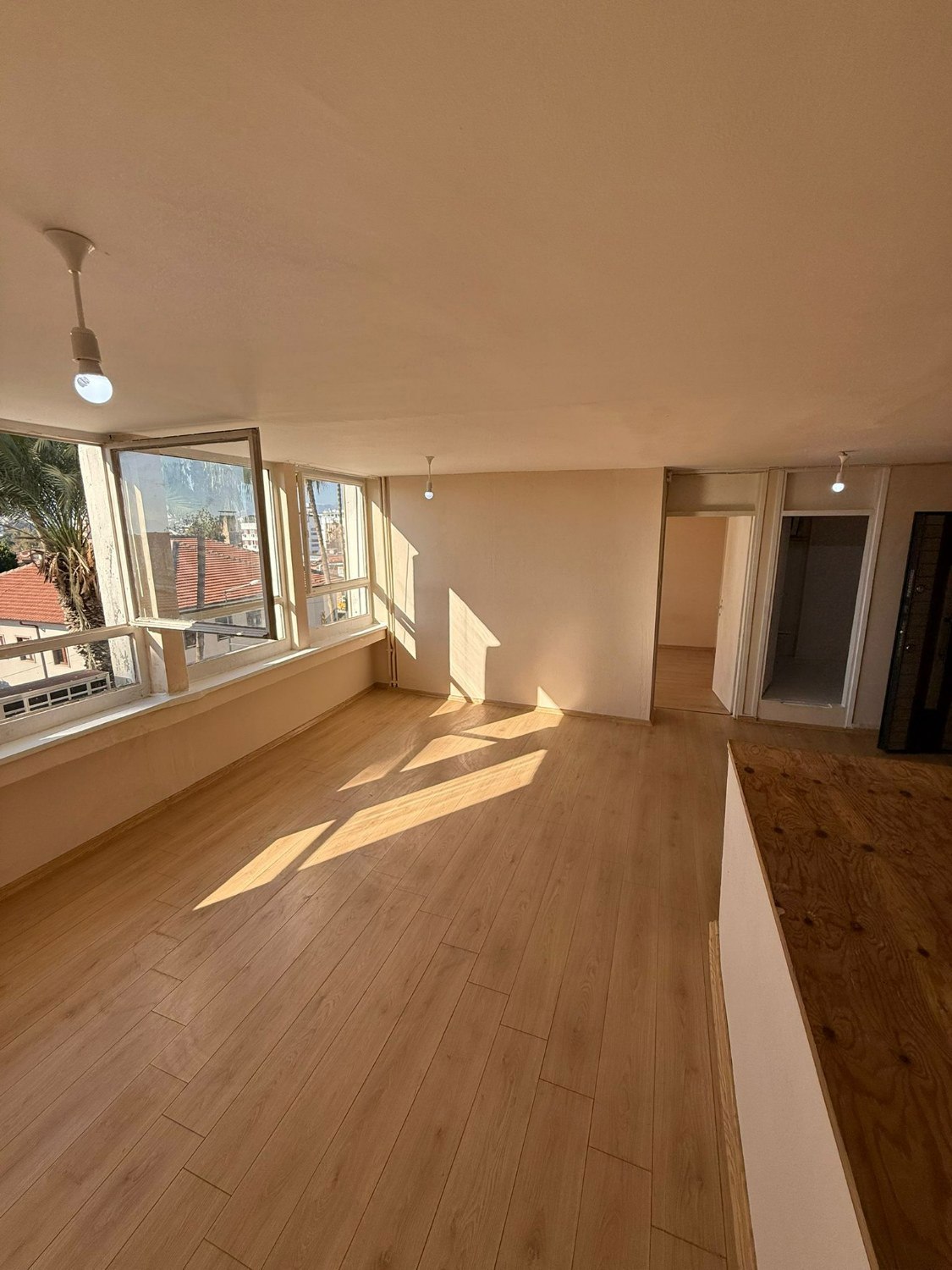 ANTALYA MURATPAŞA HAŞİMİŞCAN MAH.DENİZ MANZARALI 1+1 KİRALIK DAİRE