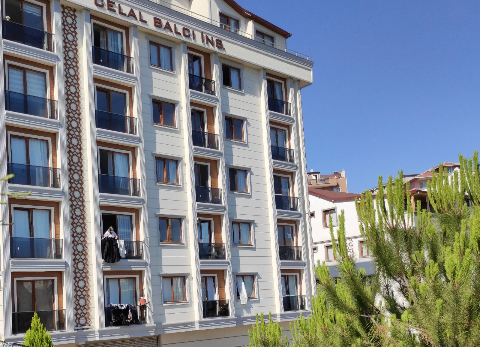 GEBZE TATLIKUYU’DA VADİ MANZARALI 2 + 1 90 METRE² SATILIK LÜKS DAİRE