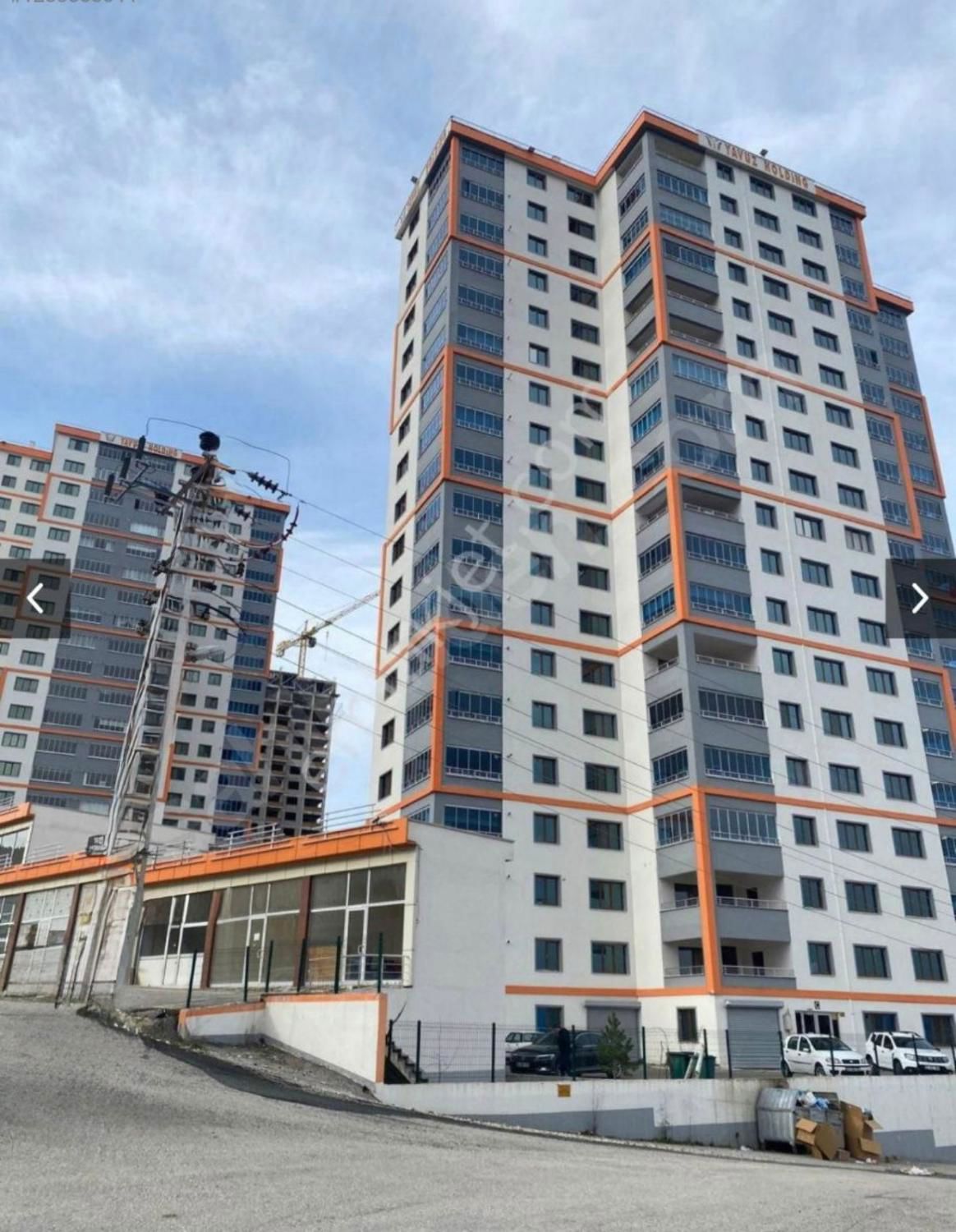 REMAX NİDA DAN SATILIK SİTE İÇİ LÜKS 4+1 SIFIR DAİRE