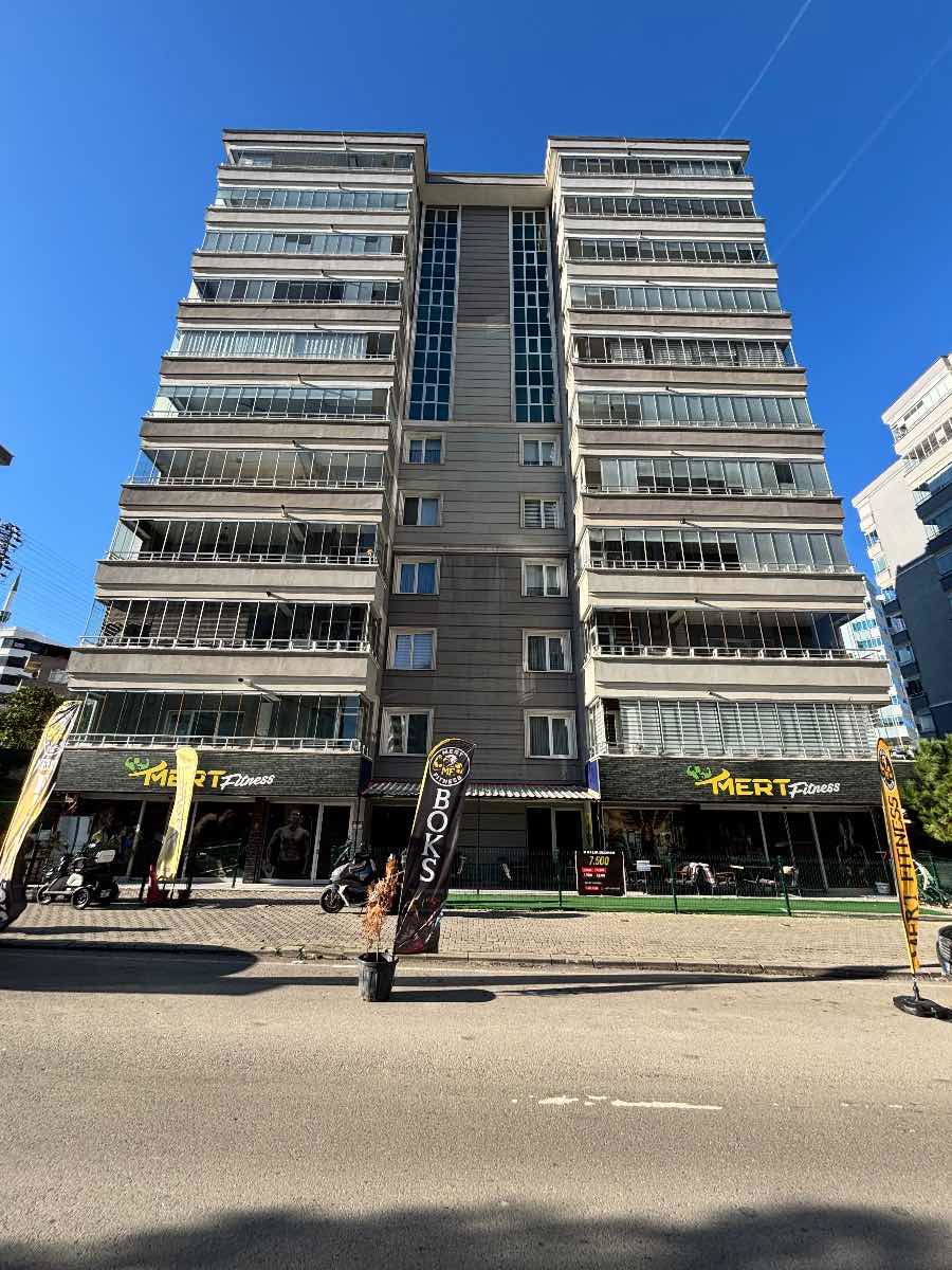 REMAX / CAN BAYDIR / DURUŞEHIR SITE İÇI 155M2 NET 3+1 SATILIK