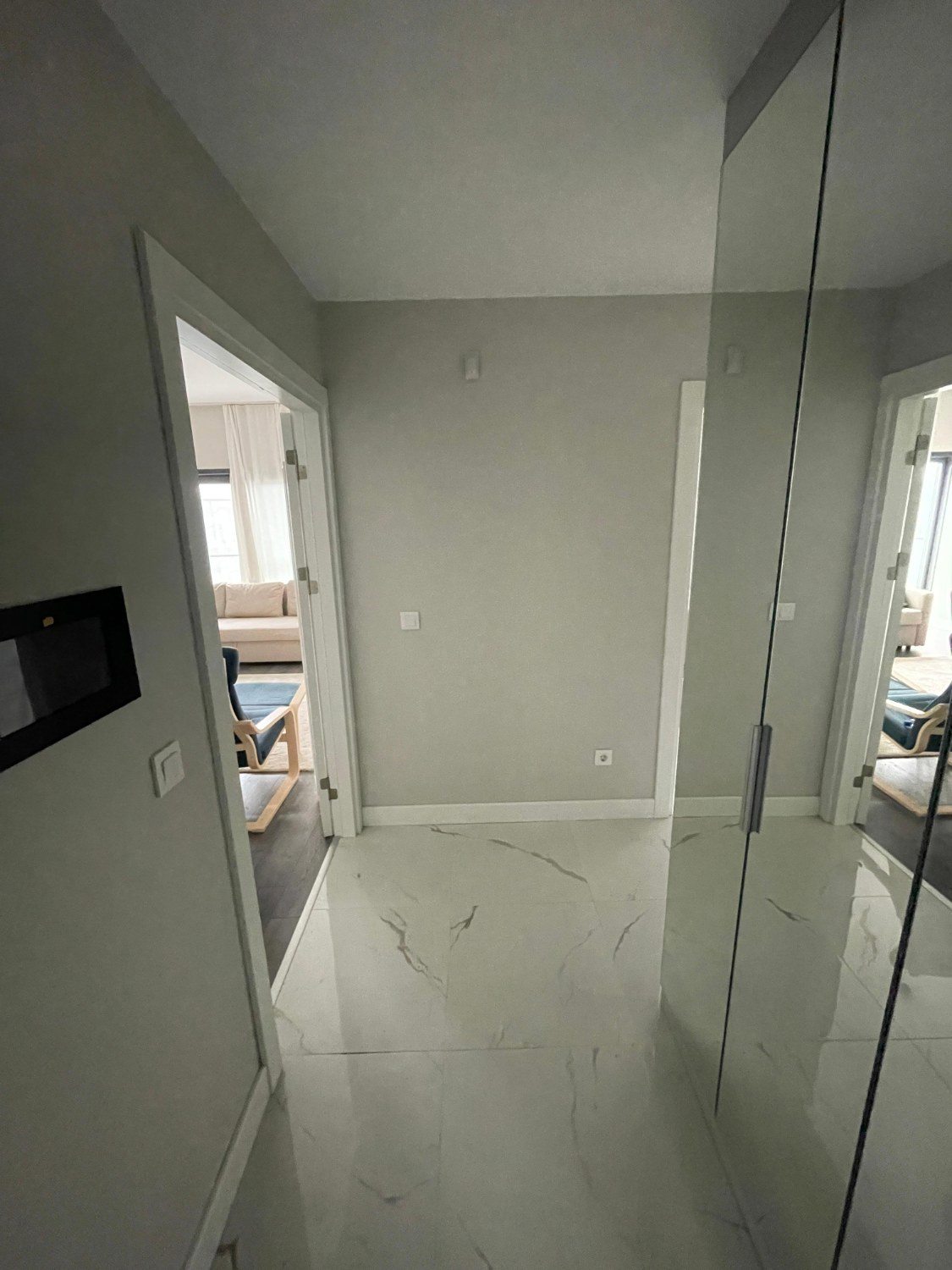 REMAX MASA SANCAKTEPE ÇAMSANPARK RESİDENCE SATILIK ARA KAT 2+1 DAİRE