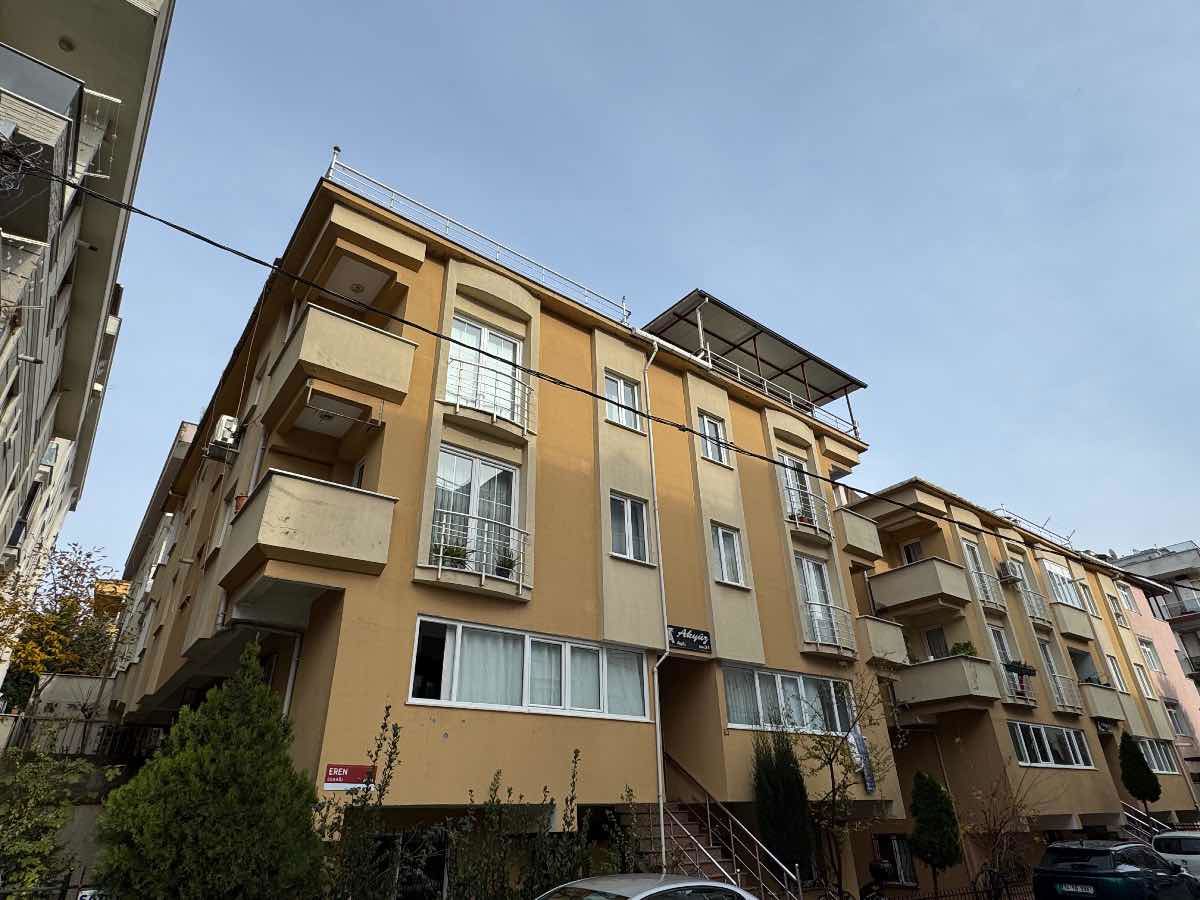 ÇEKMEKÖY MERKEZ MAHALLESİNDE KİRALIK 4+2 DUBLEKS DAİRE