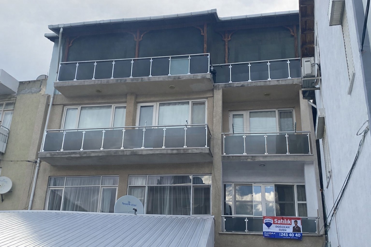 RE/MAX İNCİ'DEN MARMARA ADASINDA EŞYALI SATILIK 2+1 DAİRE