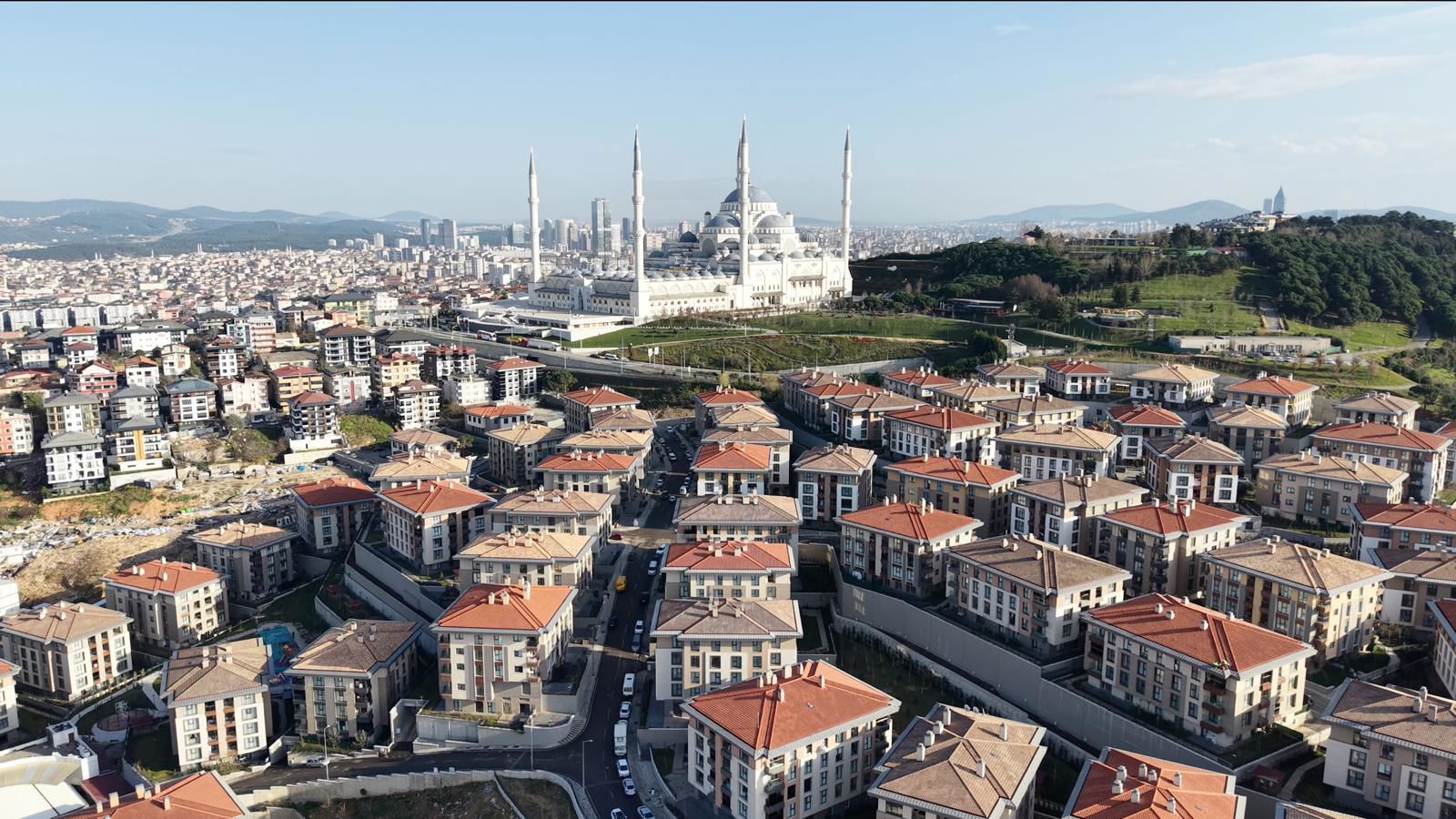 REMAX ASHILL ÜSKÜDAR KIRAZLITEPE TOKI 2+1 SATILIK DAIRE