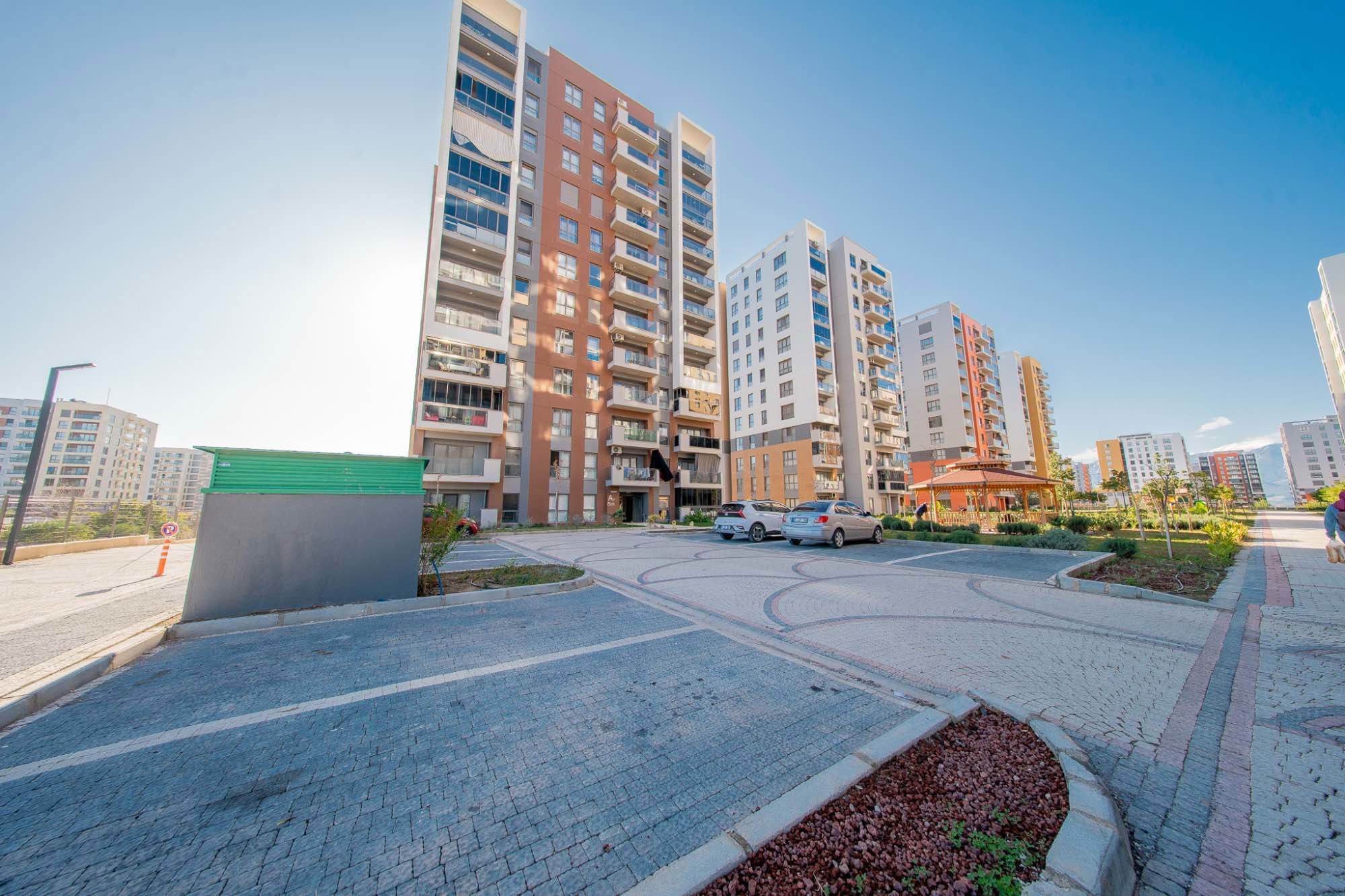 SURYAPI C PARSELDE HAZIR SATILIK DAİRE 2+1 94M2