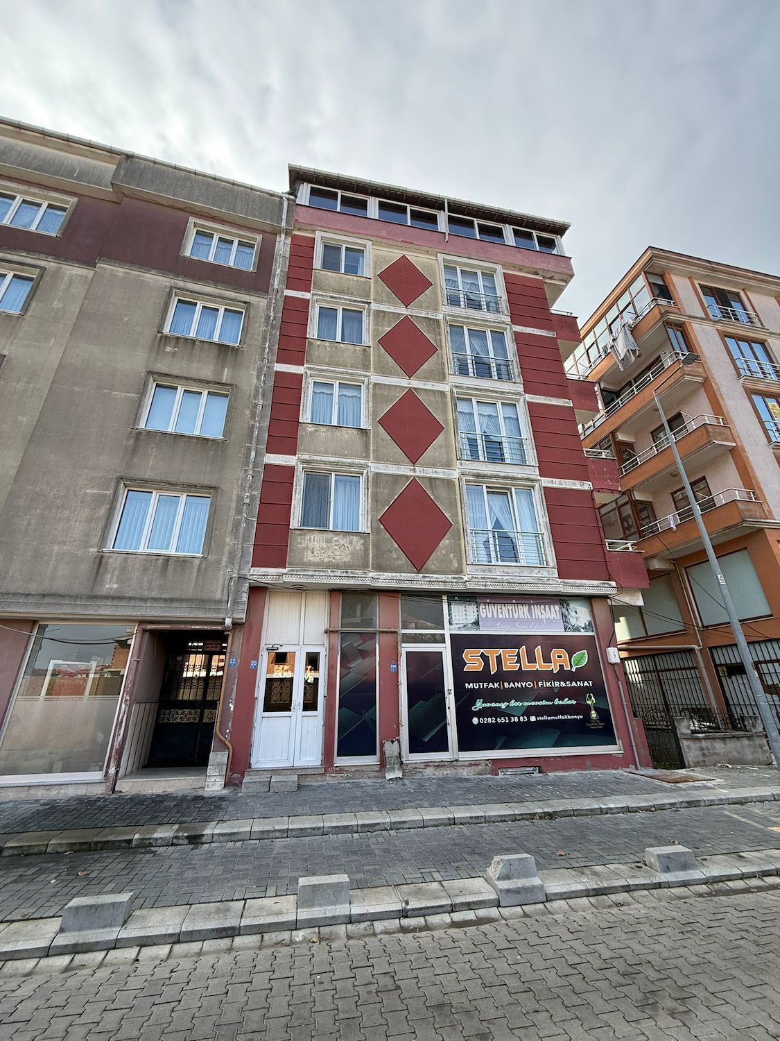 REMAX LAVANDADAN SATILIK DUBLEKS 3+1 KİTAP CAFE ARKASI
