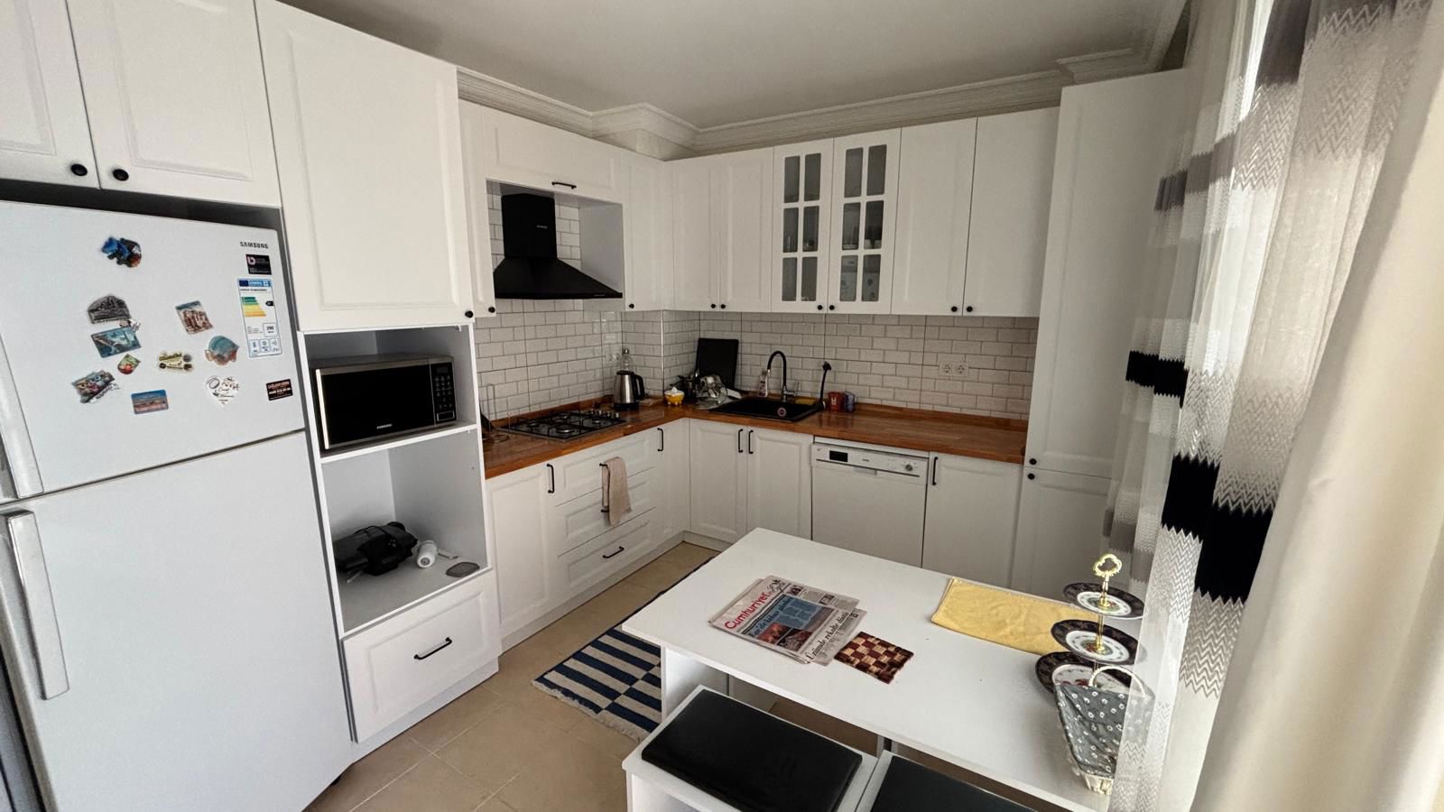SİTELER MAHALLESİNDE LÜX EŞYALI GENİŞ 3+1 DAİRE