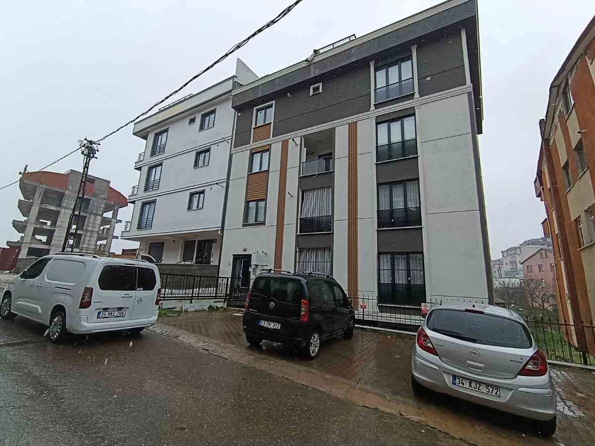 HAMIDIYE MAHHALESINDE TERAS KEYFI MODERN ÜST DUBLEX SATILIK DAIRE