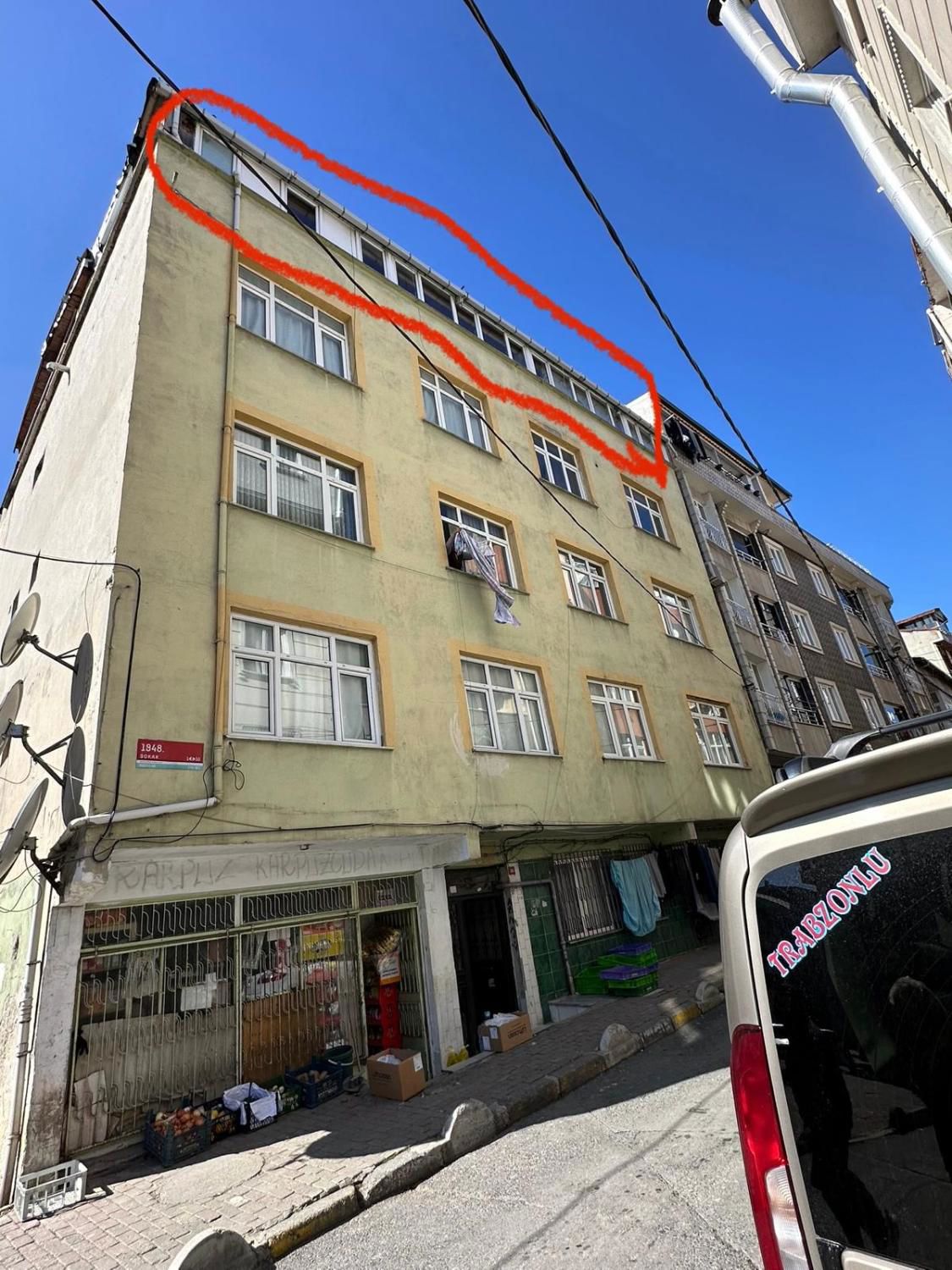 BAĞCILAR KEMALPAŞA MH 1948 SK. 200 M2 SATILIK 2+1 DAİRE & DEPO