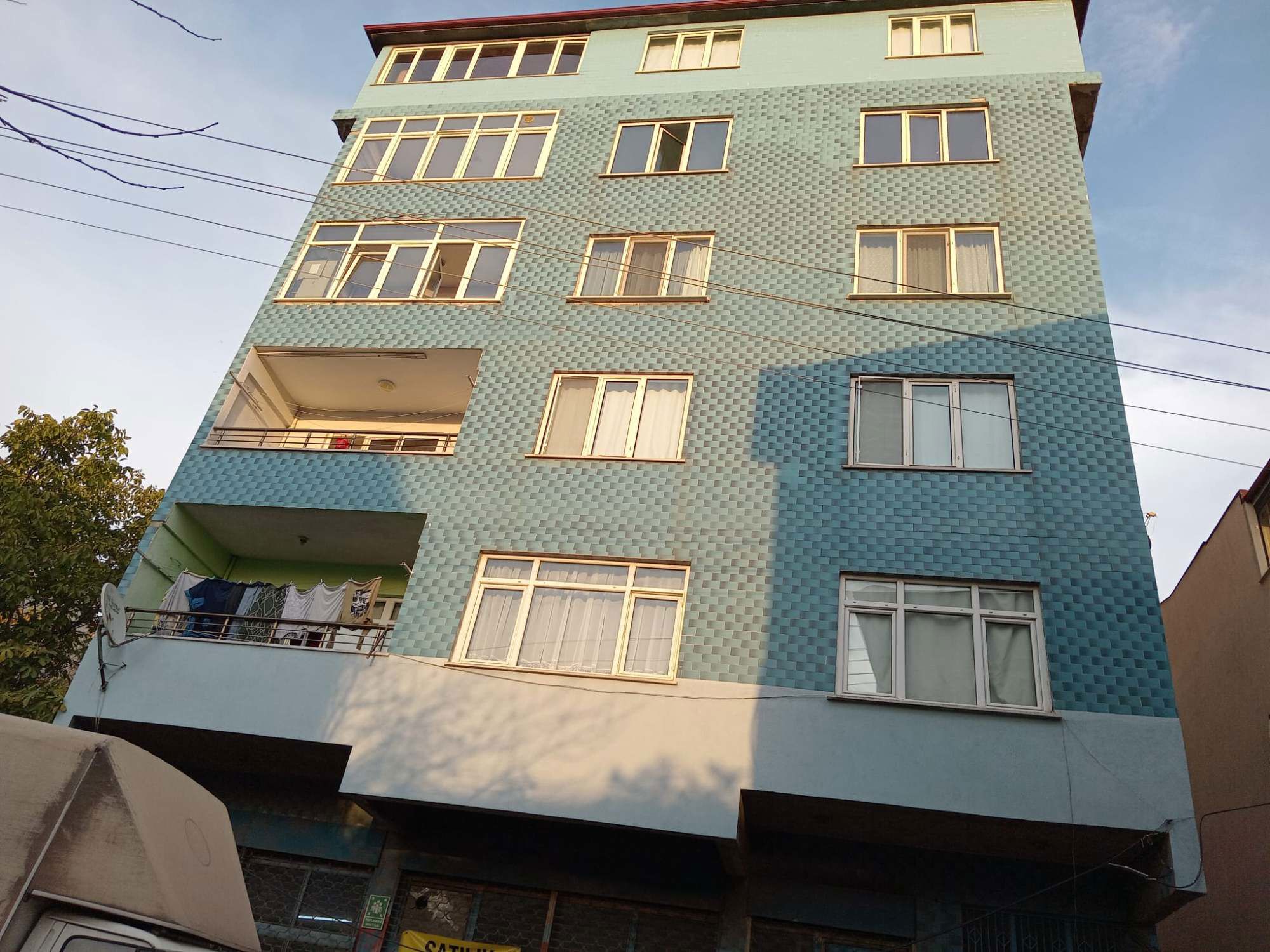 GEBZE BEYLİKBAĞI MAH SATILIK 2+1 DAİRE