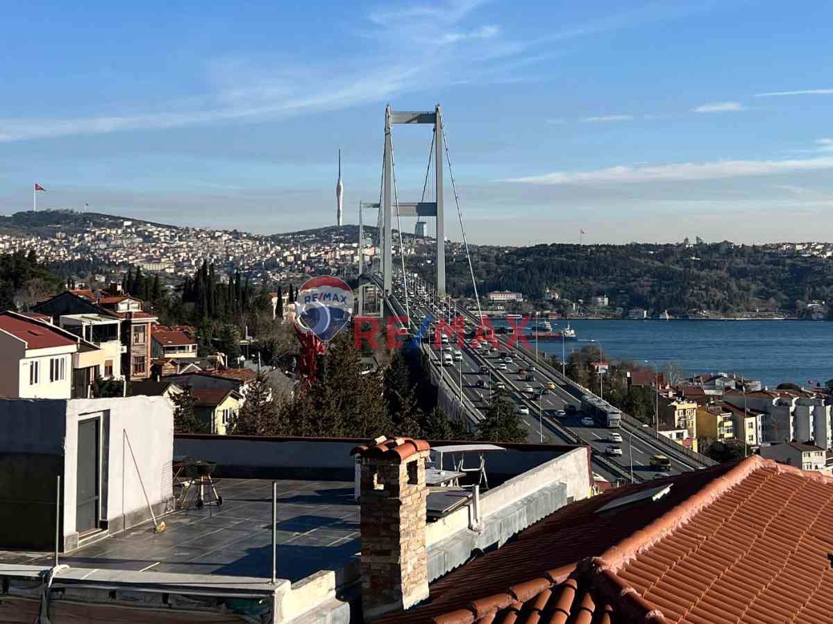 ORTAKÖY'DE SATILIK TERS DUBLEKS 4+1 BOĞAZ MANZARALI