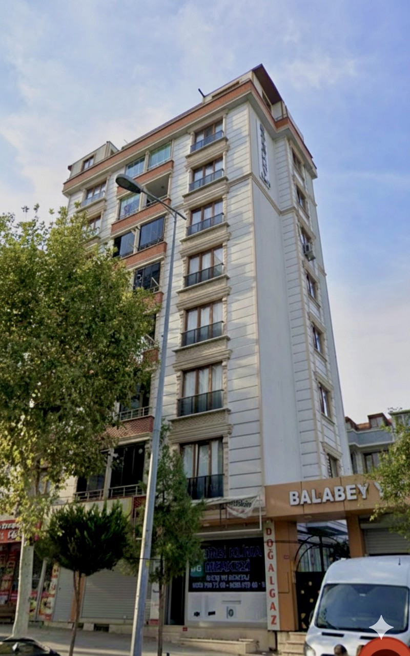 BAĞCILAR DEMİRKAPIDA BALABEY YAPI SİTESİNDE SATILIK 2+1 DAİRE