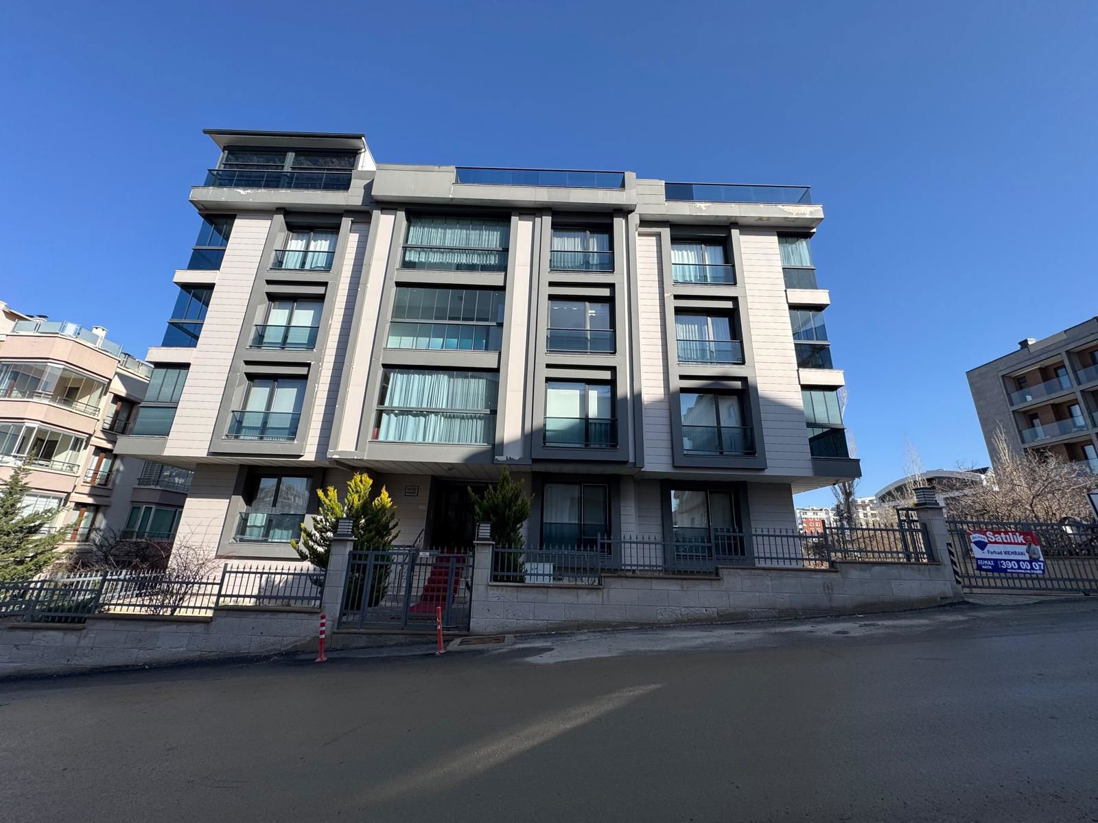 HİLAL MAHALLESİ 664 SOKAKTA 1+1 YÜKSEK KİRA GETİRİLİ KÖK TAOU