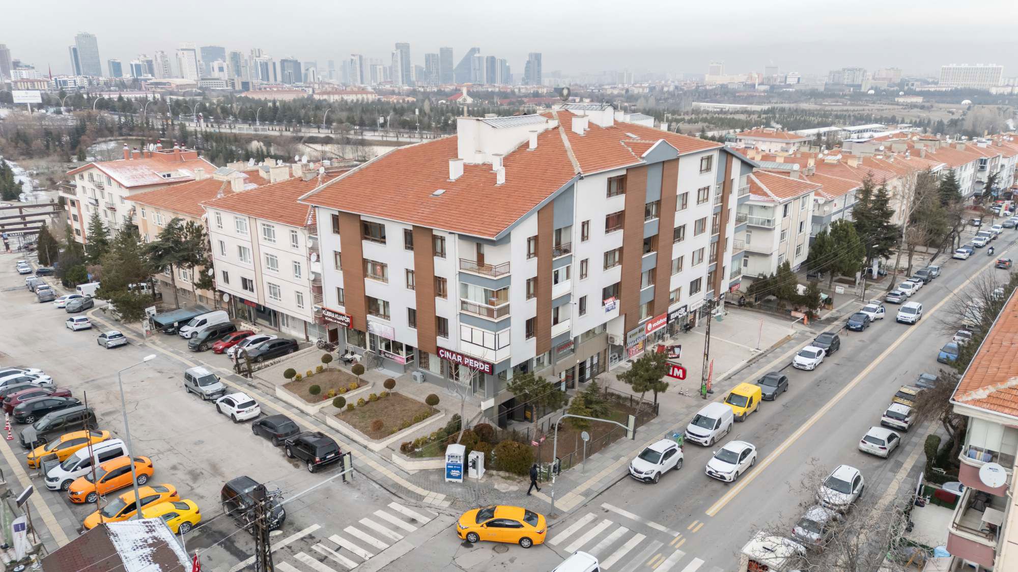 SOKULLU MEHMET PAŞA CADDE MANZARALI ,KÖŞE KONUMDA SATILIK 4+1 DAİRE