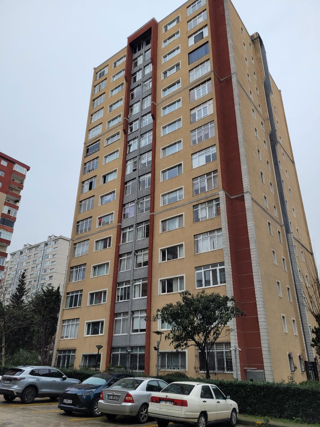 BARIŞ MAH.’DE GÜNEYBATI CEPHE, ÖNÜ AÇIK, AYDINLIK 3+1 | KREDIYE UYGUN