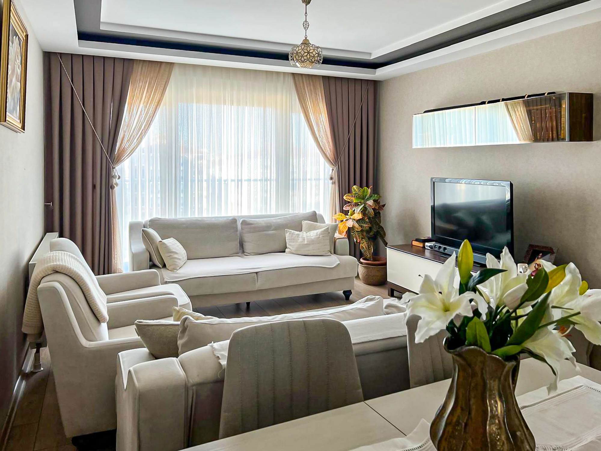NATURA YENIKENT SITESI SATILIK 3.5+1 LÜKS DAIRE