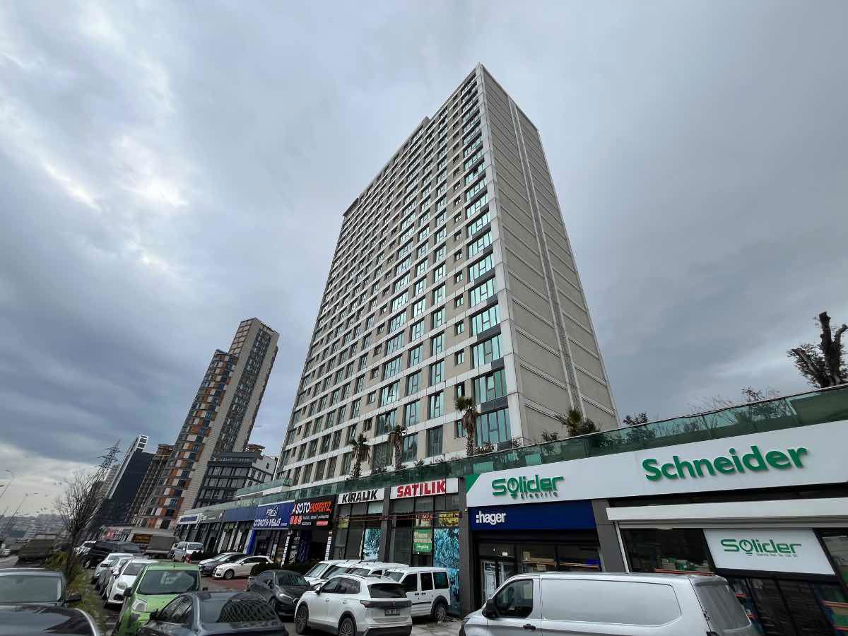 REMAX'TAN AKEVLER'DE VENUS RESIDENCE SITESINDE SATILIK 3+1 DAIRE