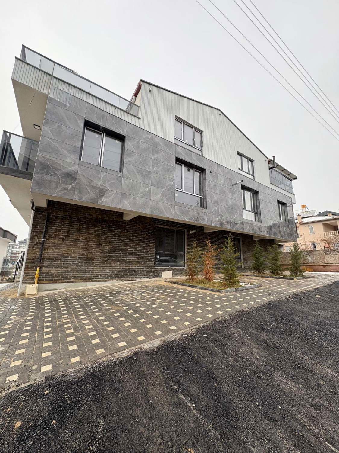 GÖLBAŞI TAŞPINAR MAHALLESİ'NDE 2+1 KİRALIK DUBLEKS DAİRE