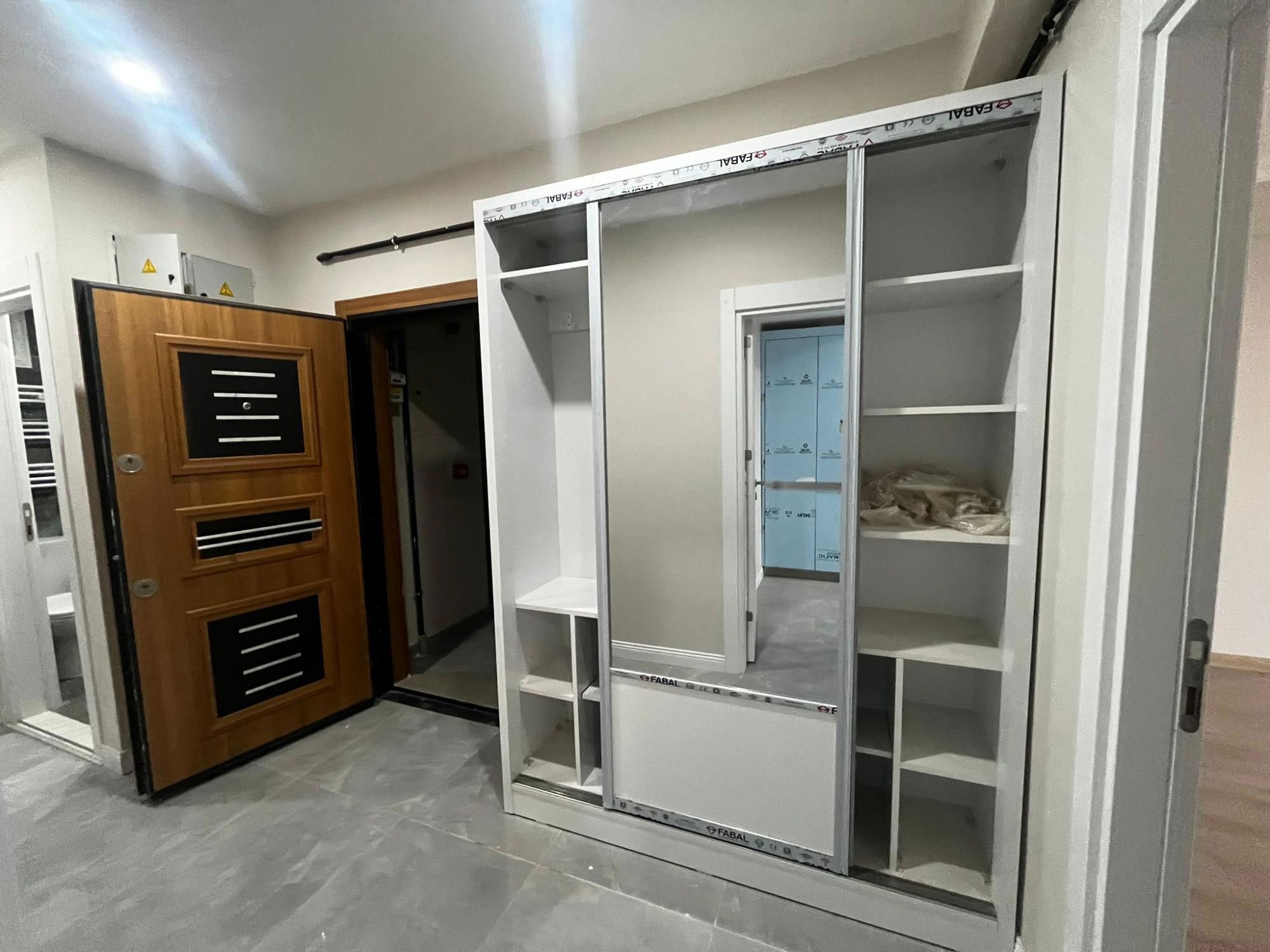 KARTAL HÜRRİYET MH. ADA VİSTA SİT.  2+1 SATILIK DAİRE