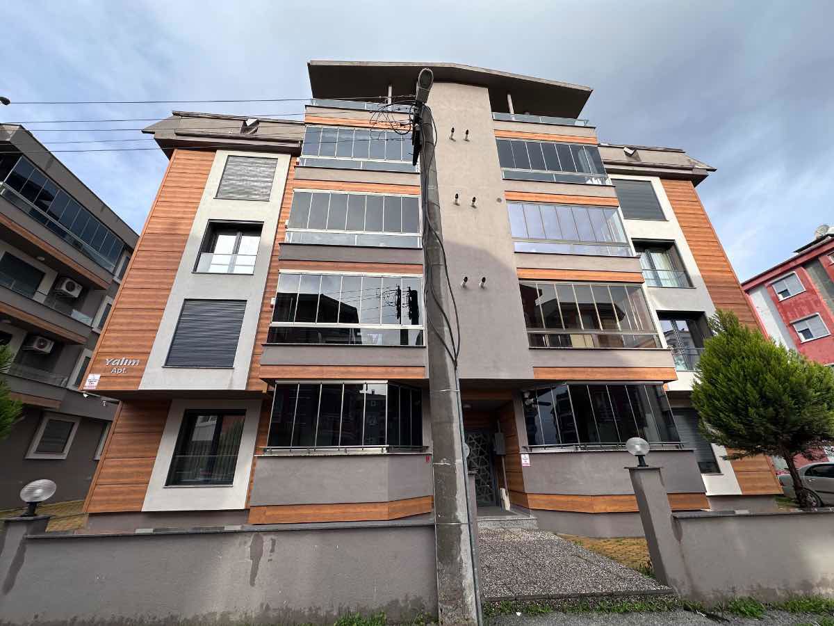 REMAX MID BALIKESIR KARESI PAŞAALANI MH. KIRALIK GENIŞ 3+1 DAIRE