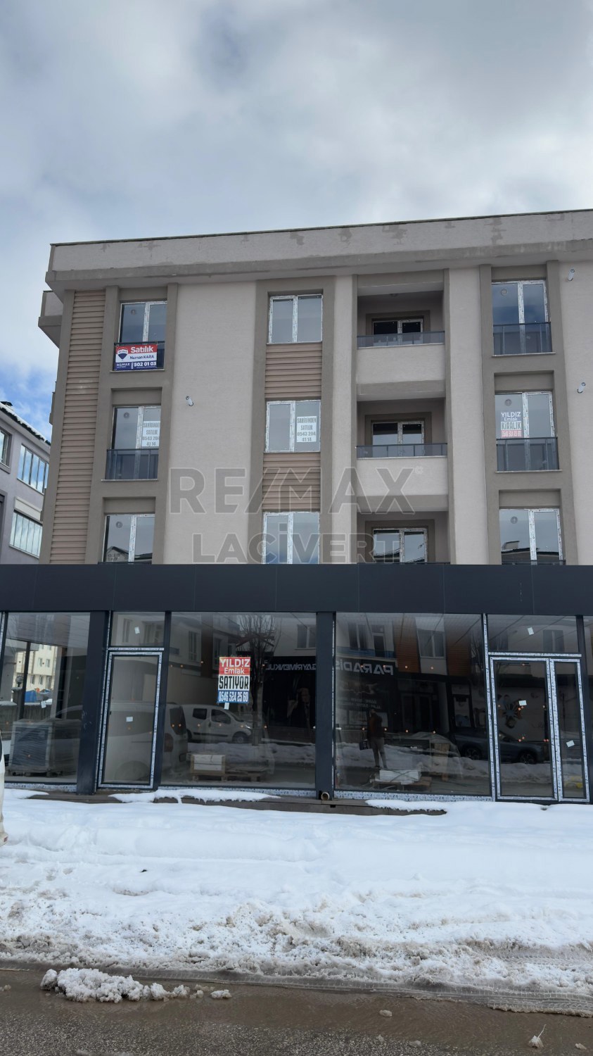 RE/MAX LACİVERT'TEN DADAŞKENT'TE SATILIK 1+1 DAİRE