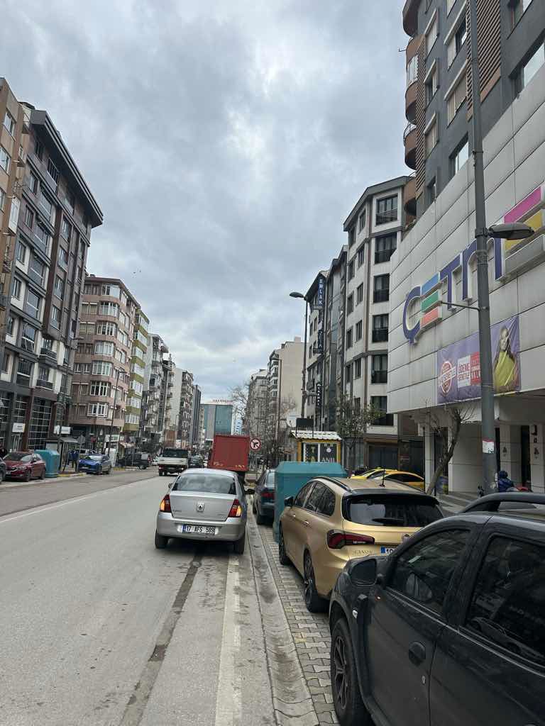 BANDIRMA’DA EŞYALI 2+1 DAİRE