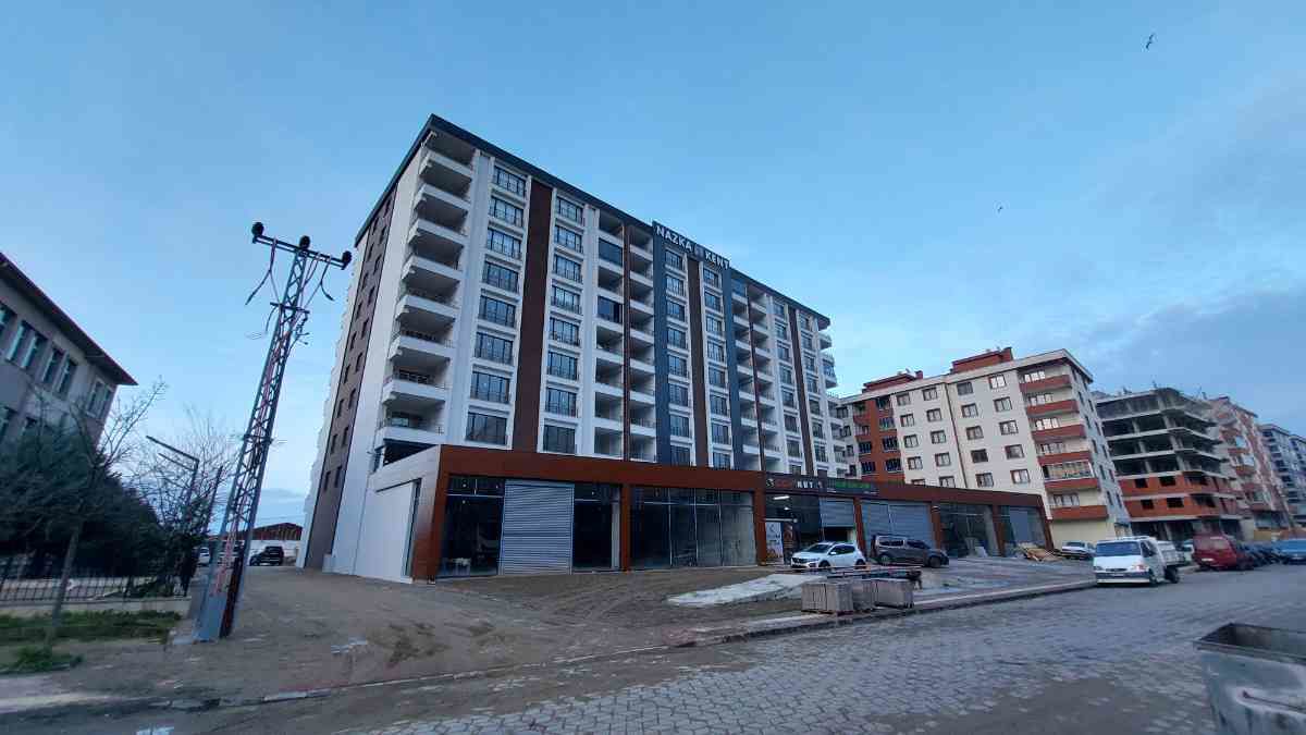 KÖRLIMAN MAHALLESI'NDE NAZKA'DA MUHTEŞEM 4+1 DAIRE