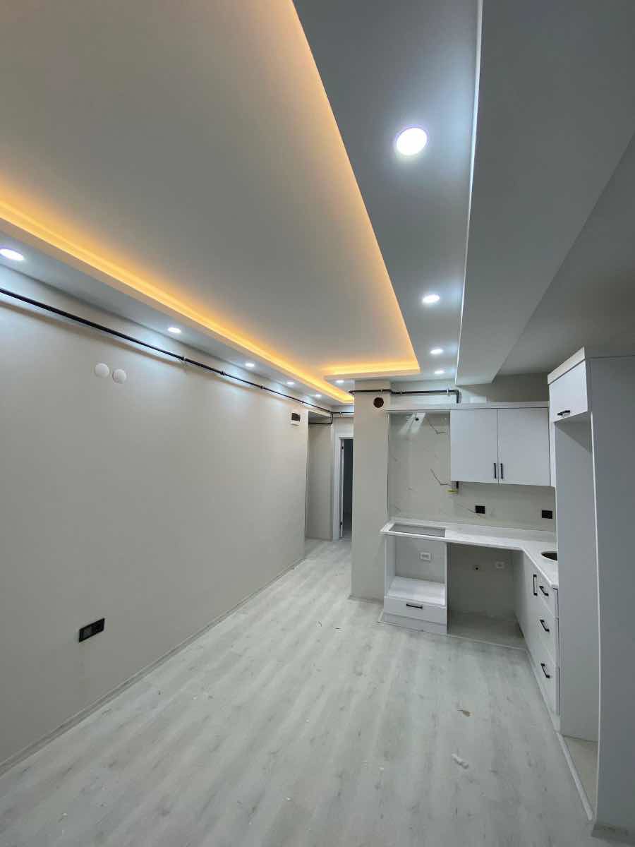 REMAX PARLA'DAN KÖRFEZ'DE DENİZ MANZARALI KİRALIK 1+1 DAİRE