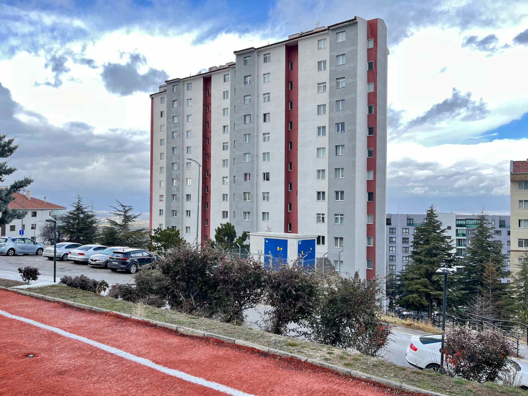 DİKMEN KEKLİKPINARI AKDENİZ SİTESİNDE 3+1 SATILIK YAPILI DAİRE