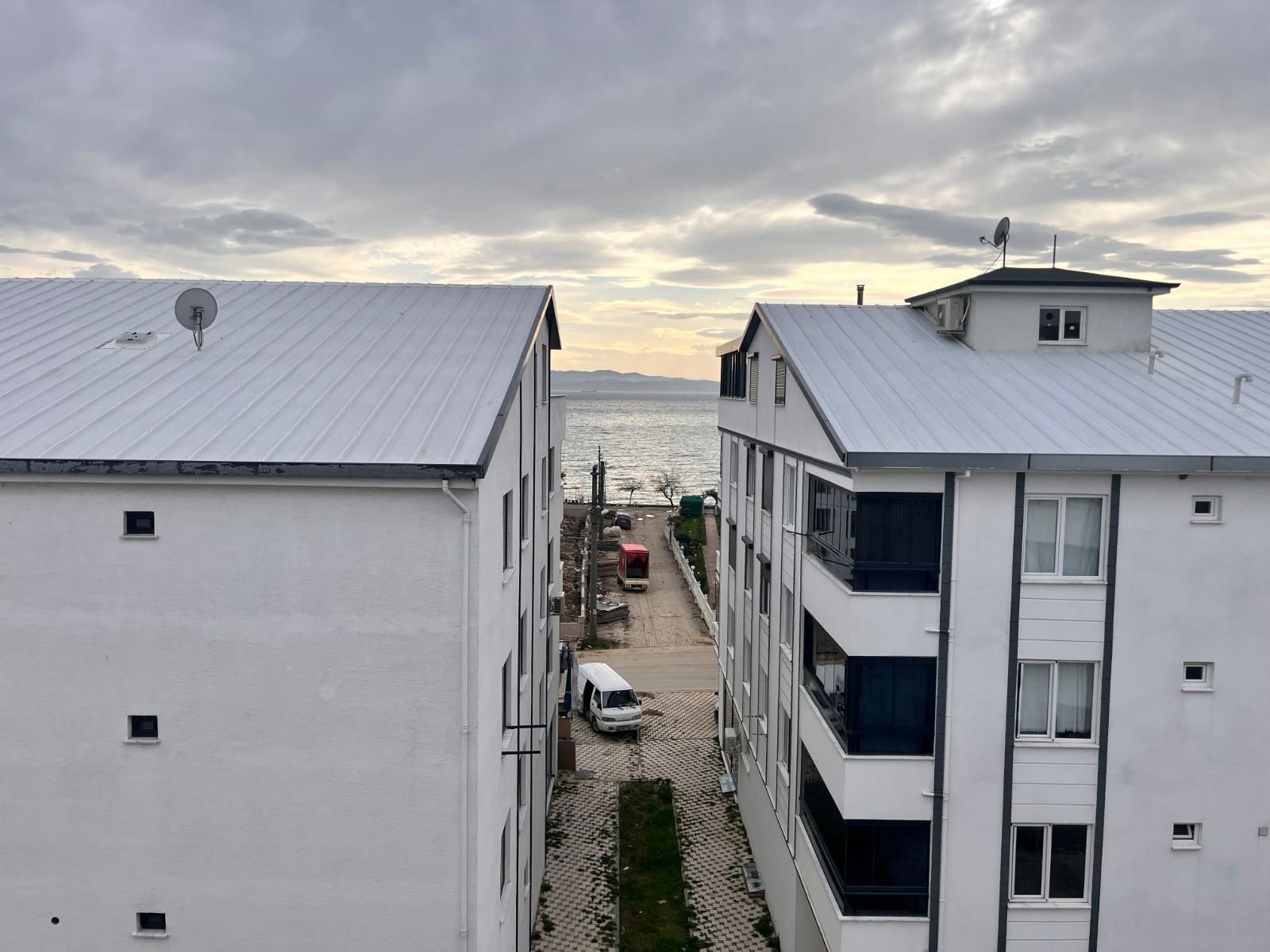 REMAX'TAN SIFIR AYARINDA GENİŞ TERASLI 130M2 DUBLEKS 3+1