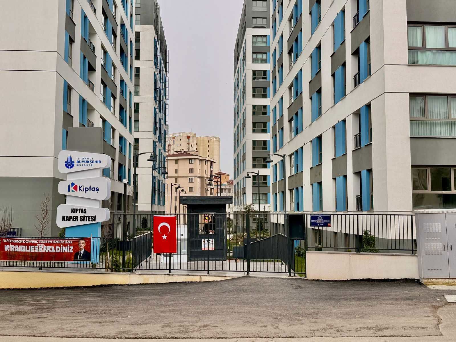 KARTAL KIPTAŞ KAPER SITESI 70 M² SATILIK 2+1 DAIRE